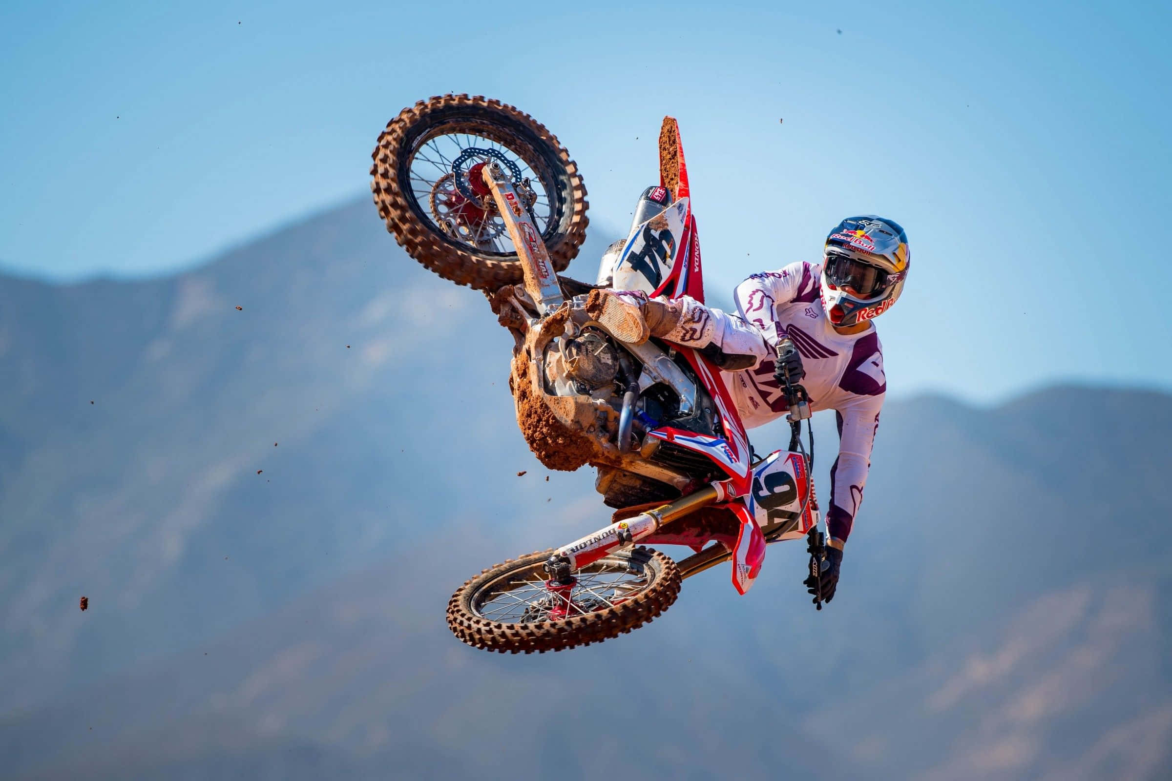 Ken Roczen, red and white dirt bike, distant mountains, Full HD Desktop Wallpaper
