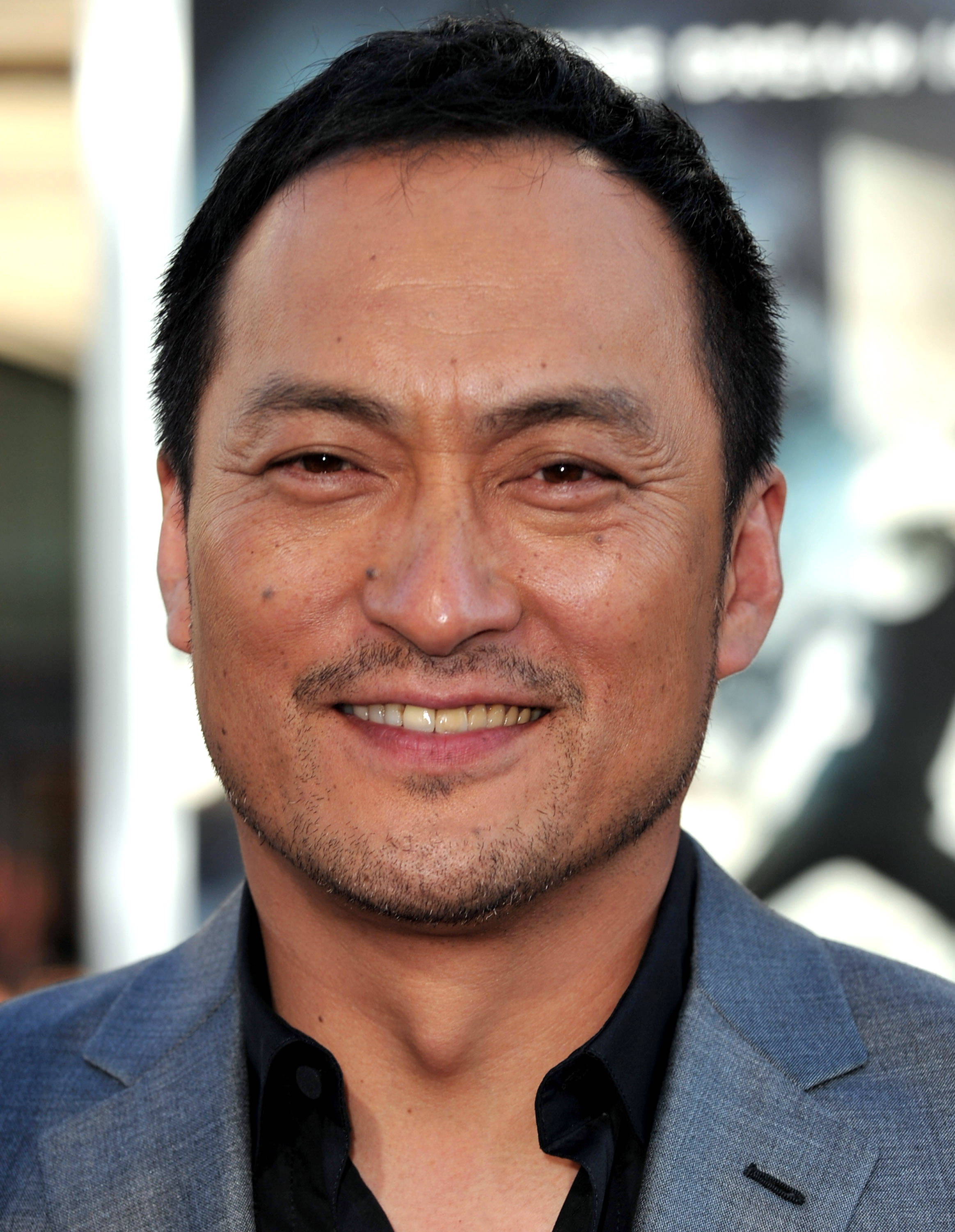 Ken Watanabe, gray suit jacket, black shirt, 2K Phone Wallpaper