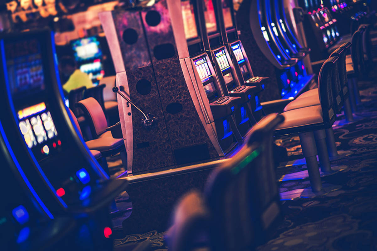 Keno, glowing slot machines, casino, SD Desktop Wallpaper