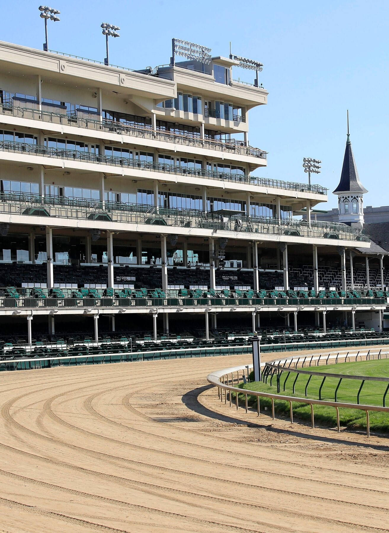 Kentucky Derby, dirt track, multi-tiered grandstand, HD Phone Wallpaper