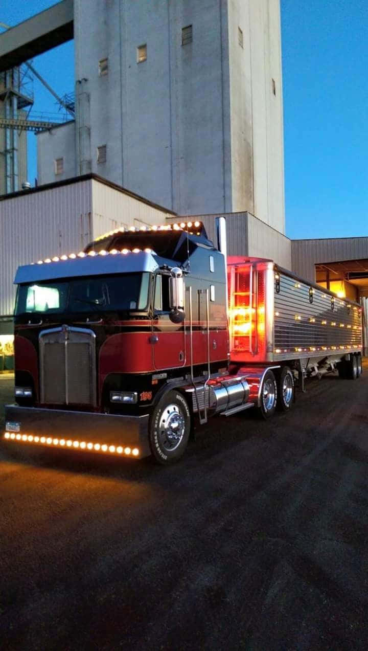 Kenworth K100, red semi-truck, glowing lights, SD Phone Wallpaper