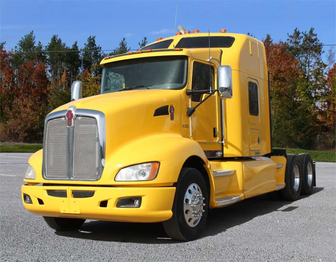 Kenworth T660, bright yellow, asphalt, SD Desktop Wallpaper