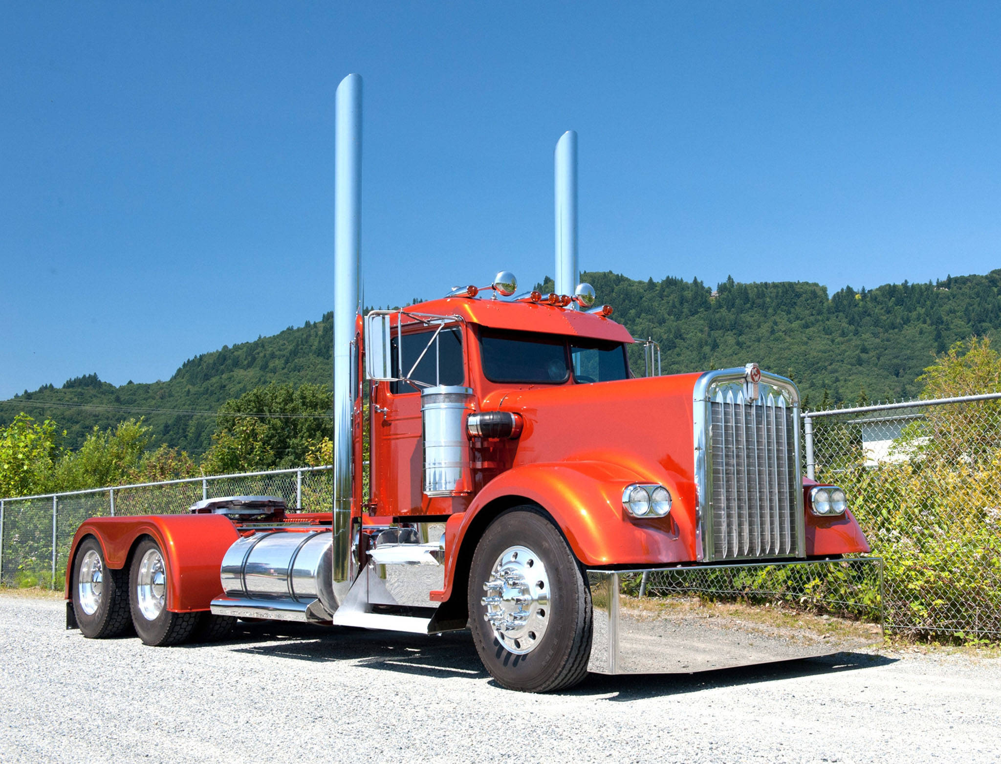 1962 Kenworth W900, gleaming red, chrome accents, Full HD Desktop Wallpaper