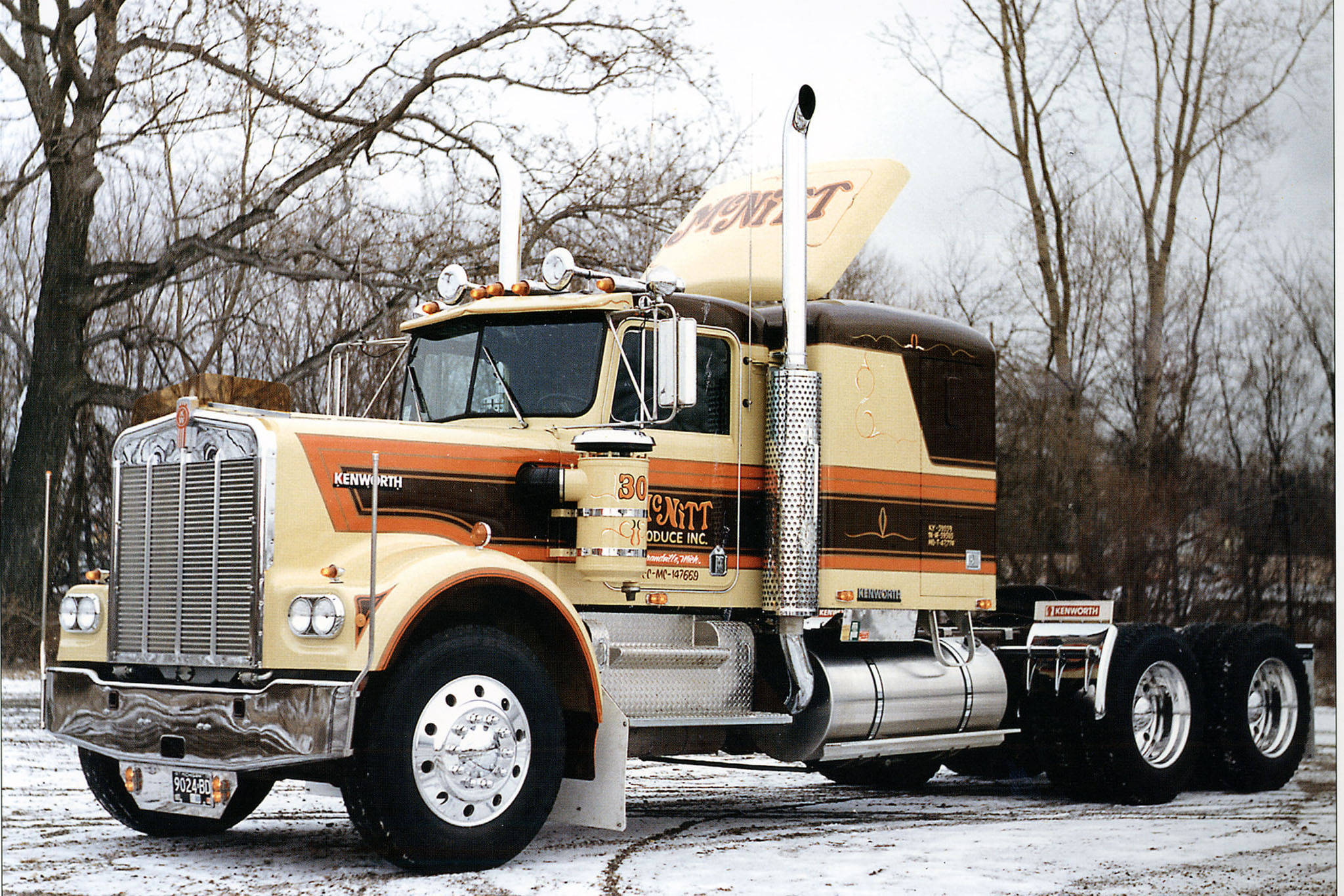 1961 Kenworth W900, Kenworth W900, cream and brown, Full HD Desktop Wallpaper
