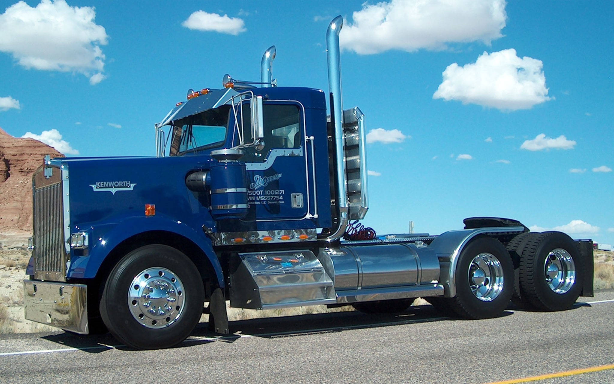 Kenworth W900, gleaming blue, chrome accents, Full HD Desktop Wallpaper