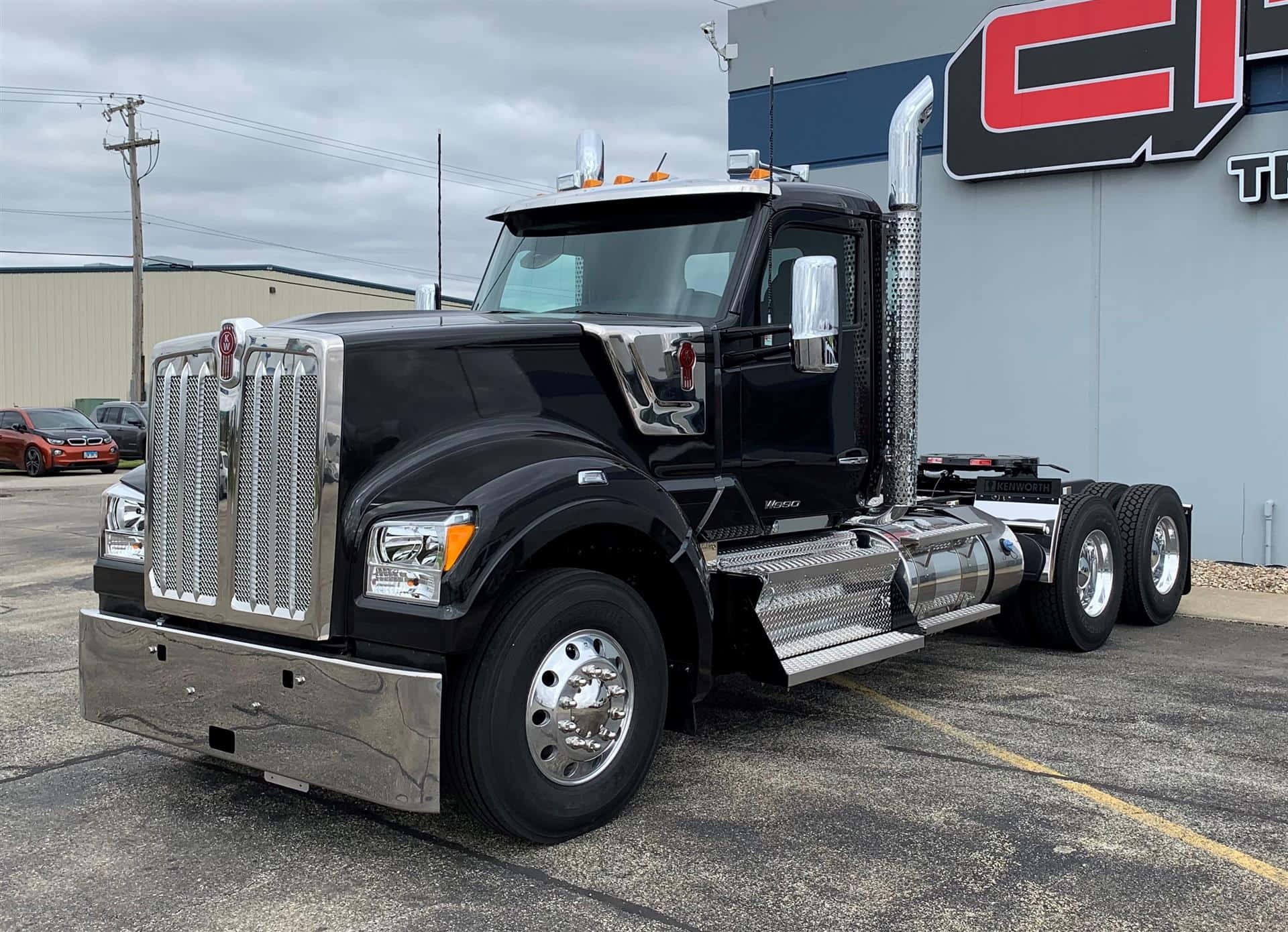 Kenworth W990, sleek black, chrome accents, Full HD Desktop Wallpaper