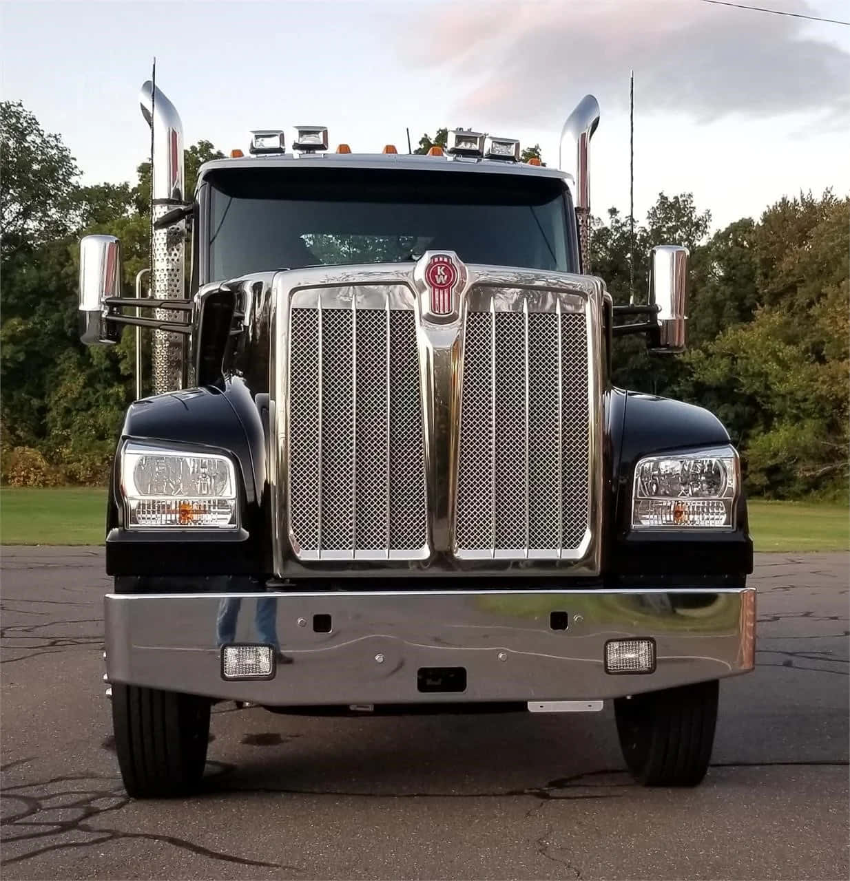 Kenworth W990, gleaming black, chrome accents, HD Phone Wallpaper