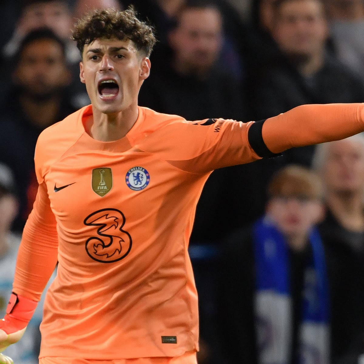 Kepa Arrizabalaga, orange jersey, night match, SD Desktop Wallpaper