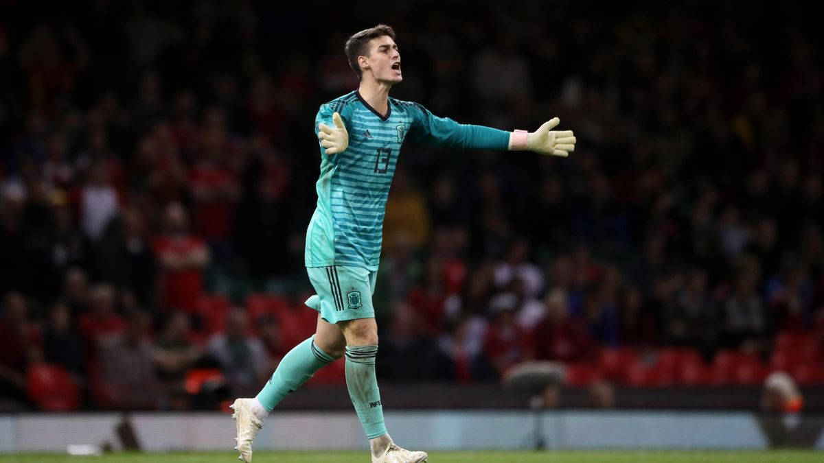 Kepa Arrizabalaga, teal uniform, lit stadium field, SD Desktop Wallpaper
