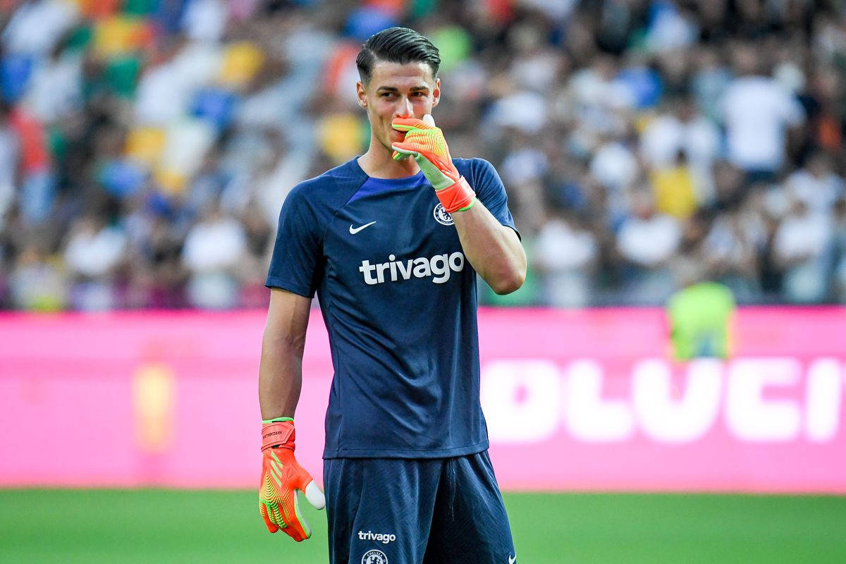 Kepa Arrizabalaga, navy kit, bright orange gloves, SD Desktop Wallpaper