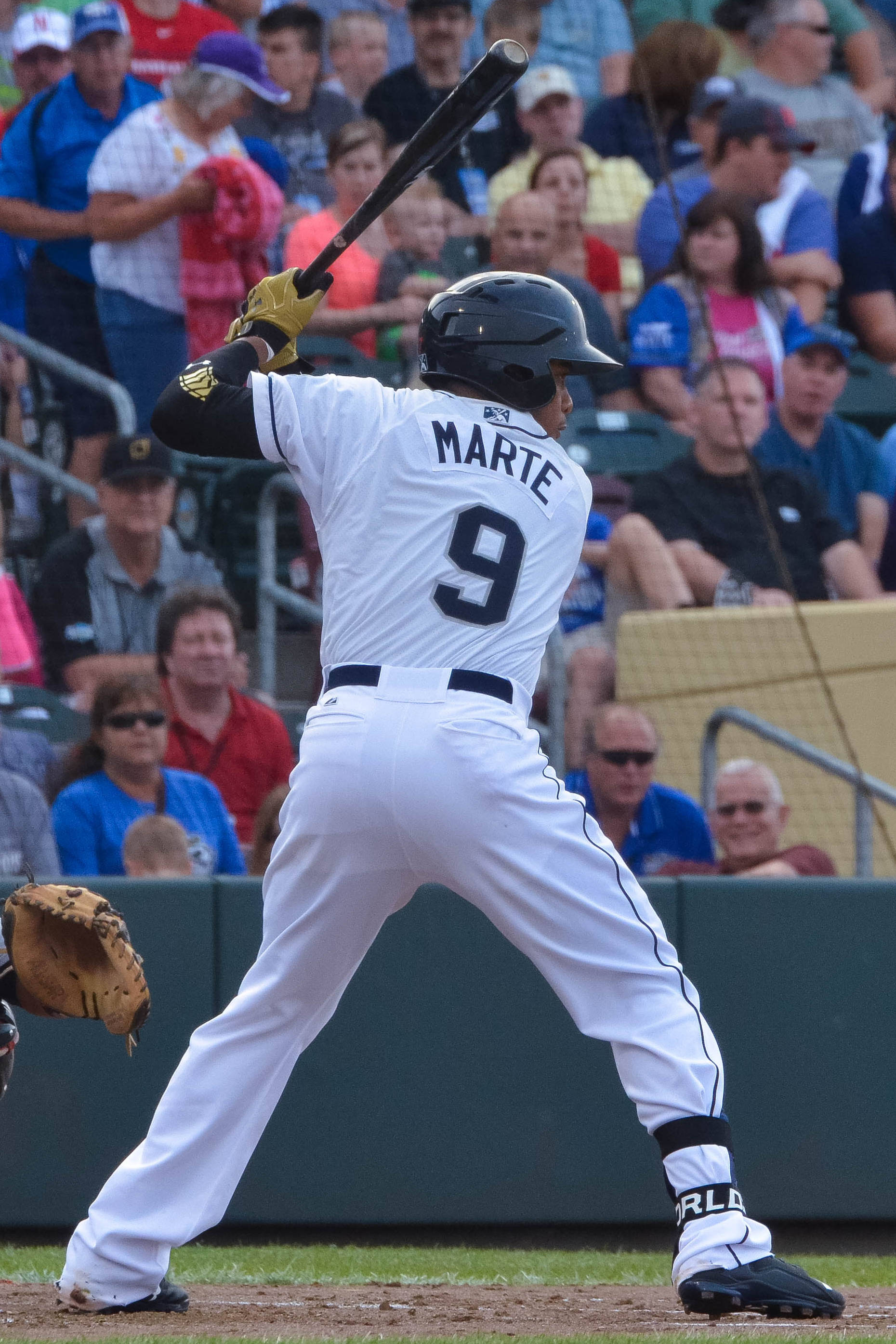 Ketel Marte, number 9, white uniform, 2K Phone Wallpaper