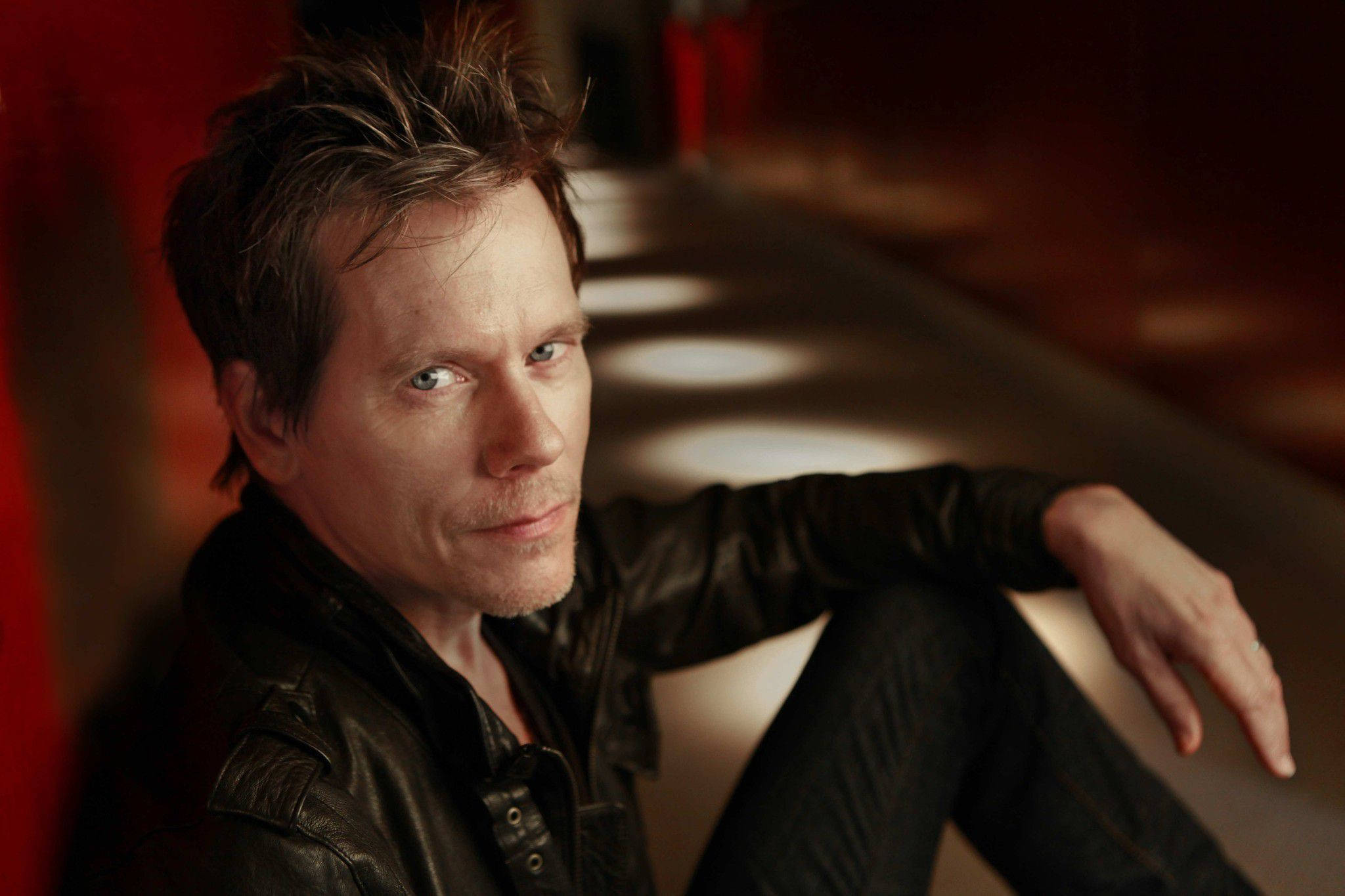 Kevin Bacon, black leather jacket, red wall, Full HD Desktop Wallpaper