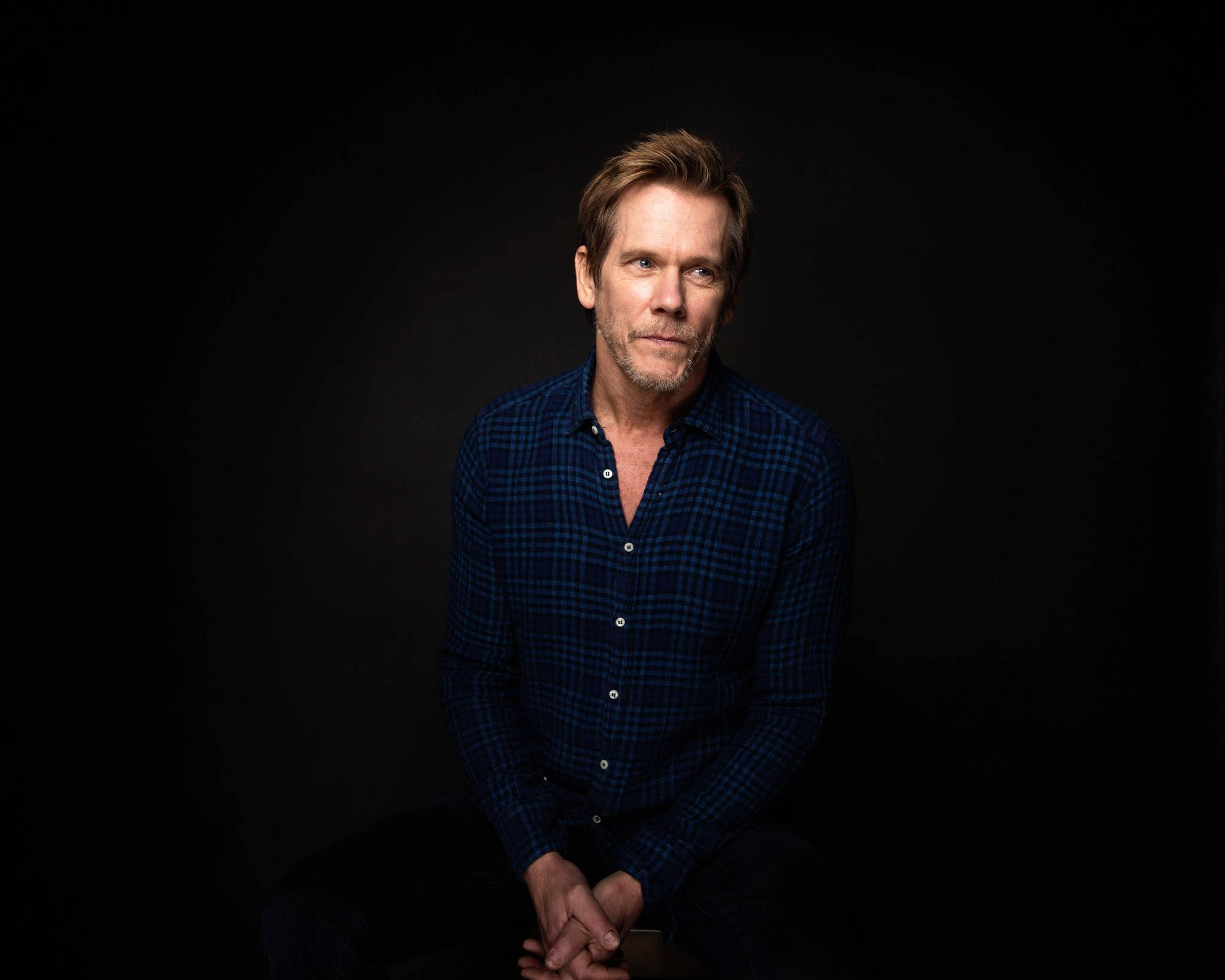 Kevin Bacon, blue plaid shirt, dark studio, Full HD Desktop Wallpaper