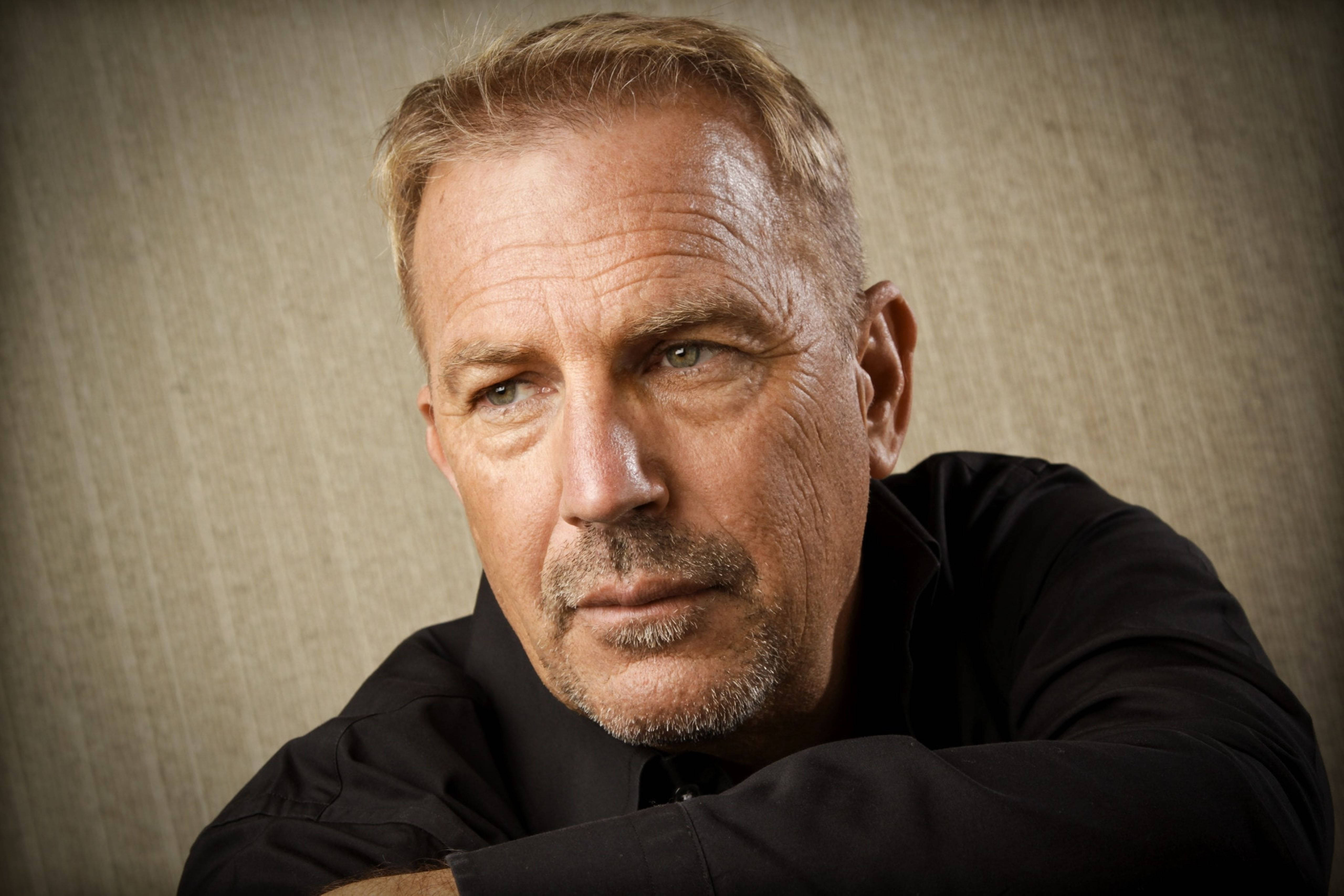 Kevin Costner, close-up portrait, gray hair, 5K Desktop Wallpaper