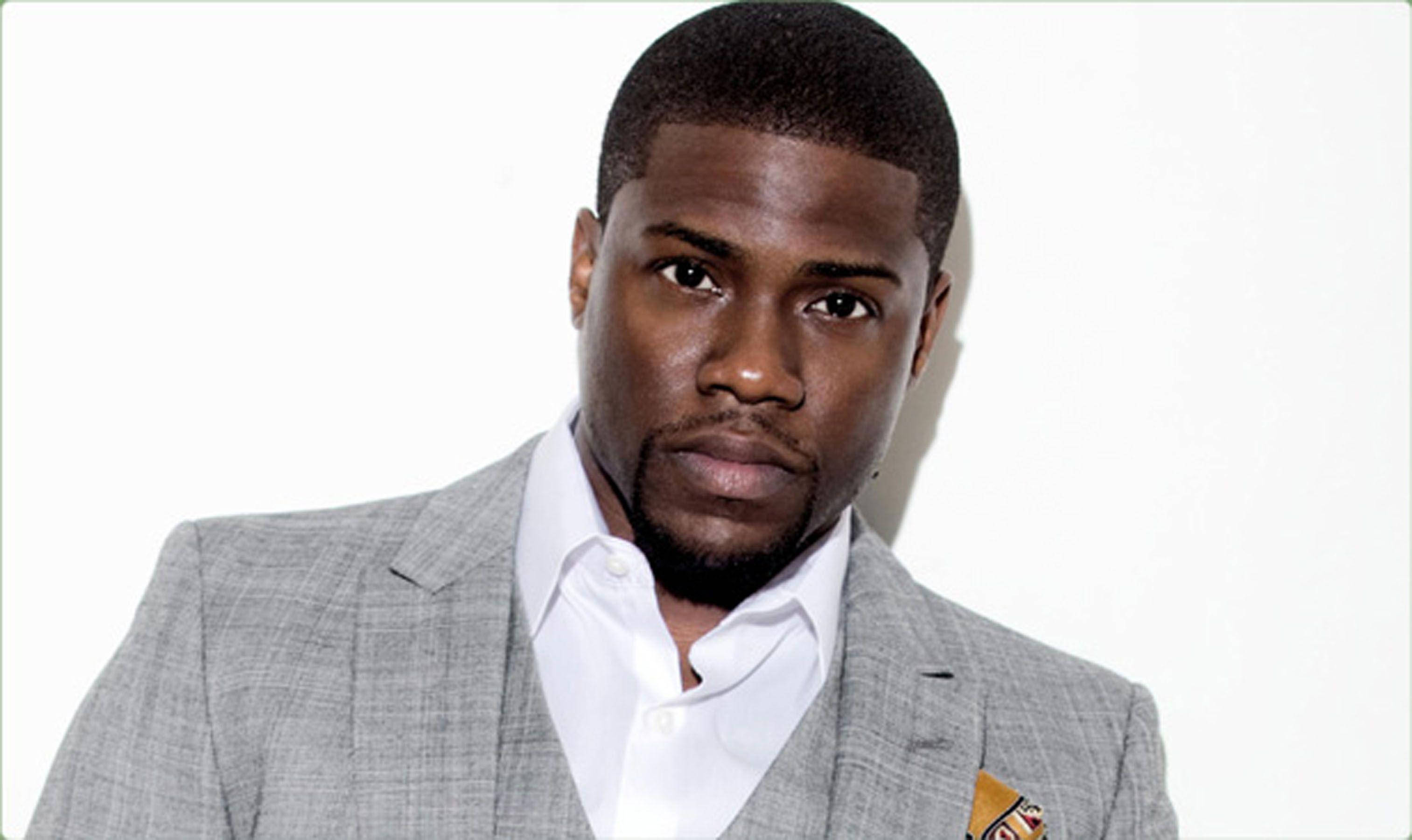 Kevin Hart, gray suit, white shirt, 2K Desktop Wallpaper