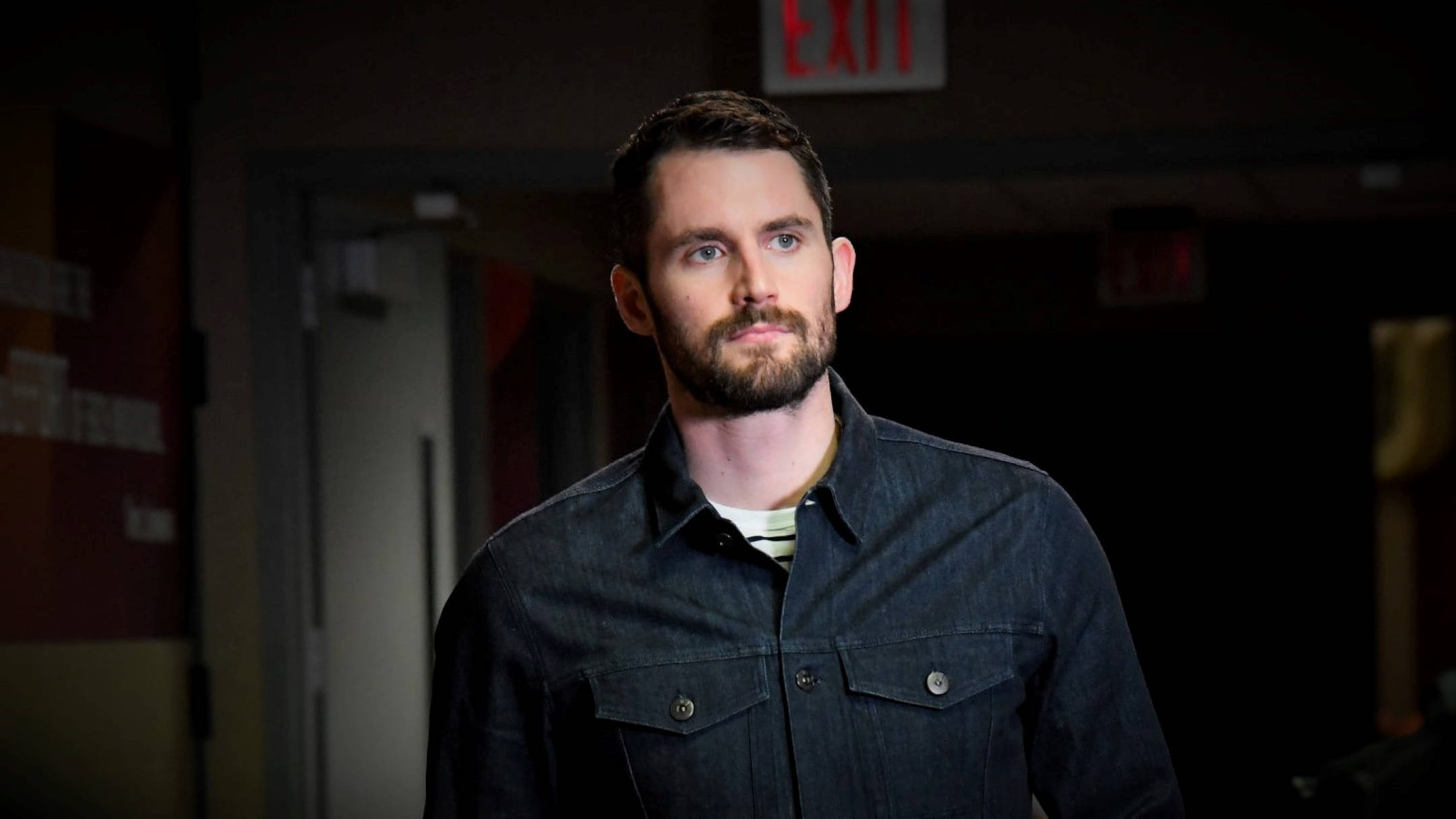 Kevin Love, denim shirt, dimly lit hallway, Full HD Desktop Wallpaper