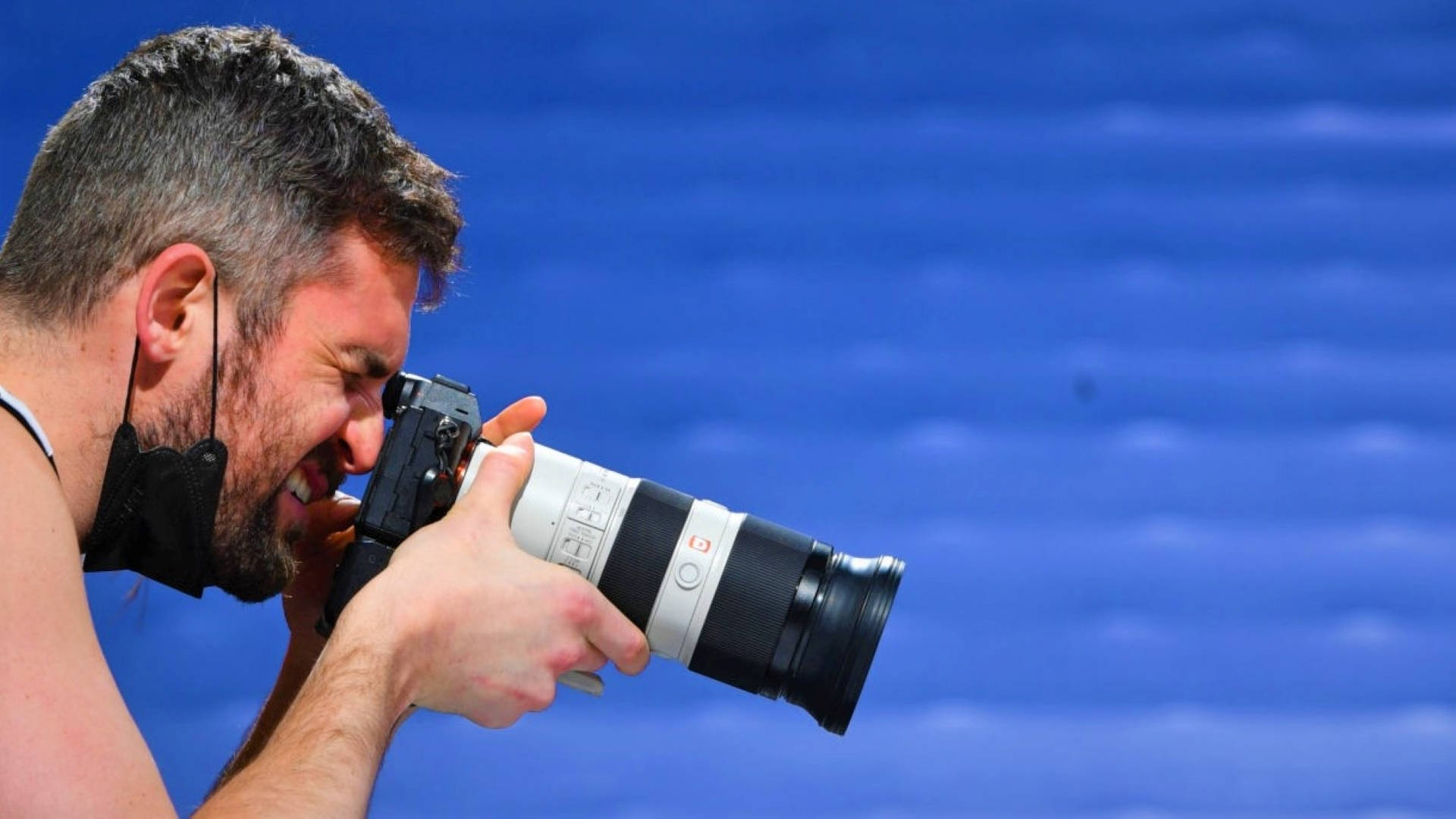 Kevin Love, camera, telephoto lens, Full HD Desktop Wallpaper