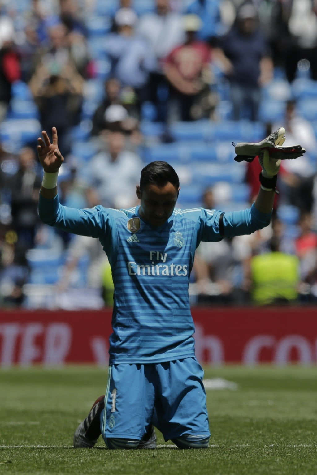 Keylor Navas, blue kit, grass, HD Phone Wallpaper