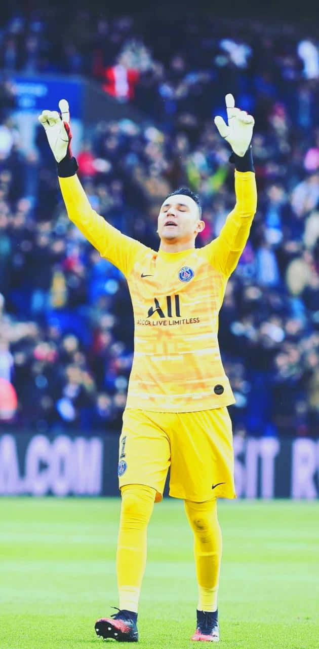 Keylor Navas, bright yellow uniform, green pitch, HD Phone Wallpaper