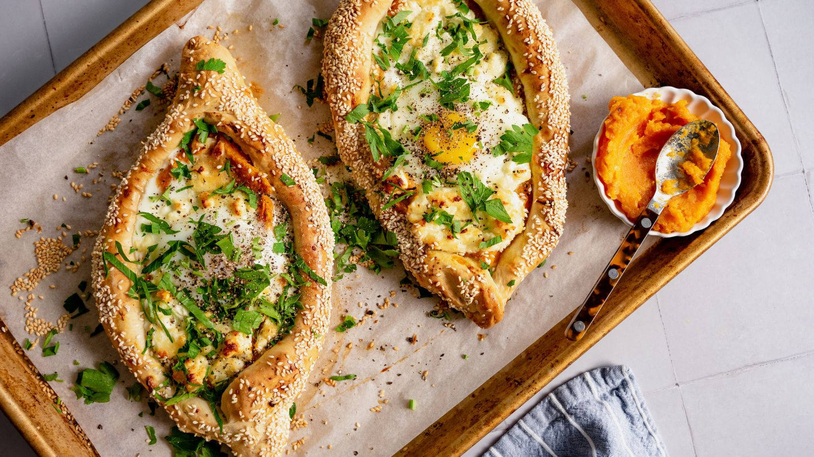 gözleme pastries, melted cheese, fresh herbs, HD Desktop Wallpaper