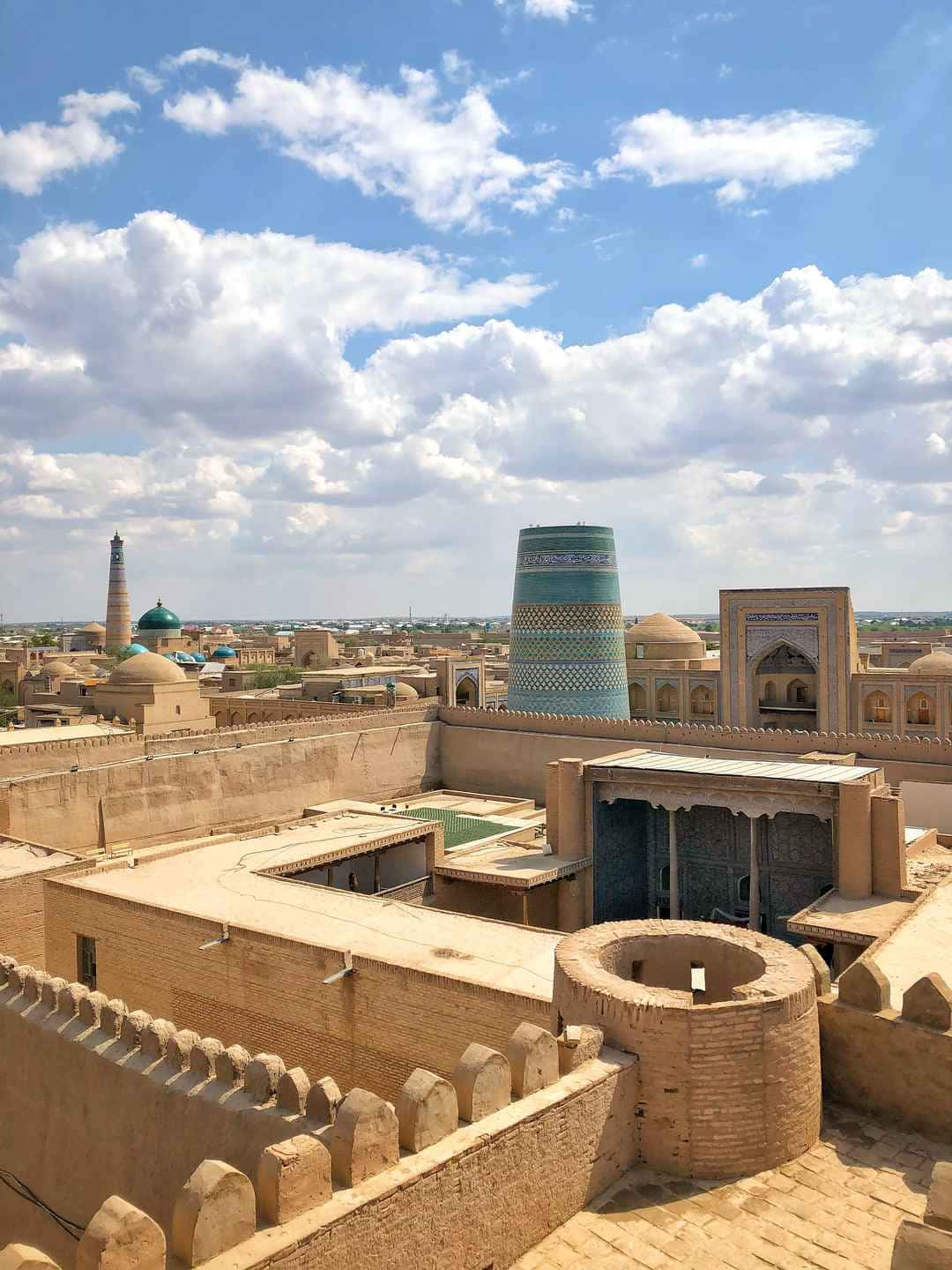 Khiva, terracotta rooftops, turquoise minarets, HD Phone Wallpaper