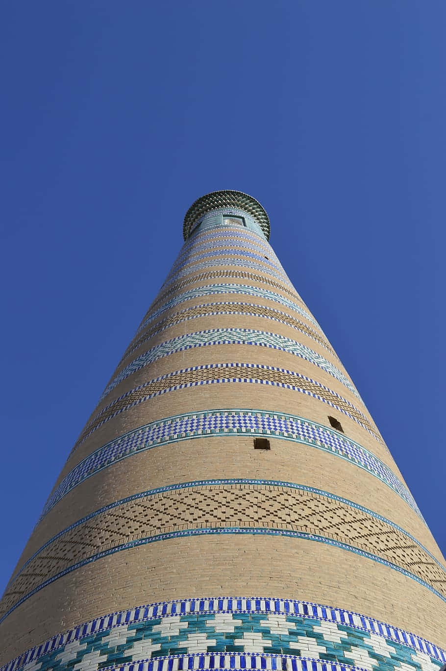 Khiva, very tall minaret, blue and white tile patterns, HD Phone Wallpaper