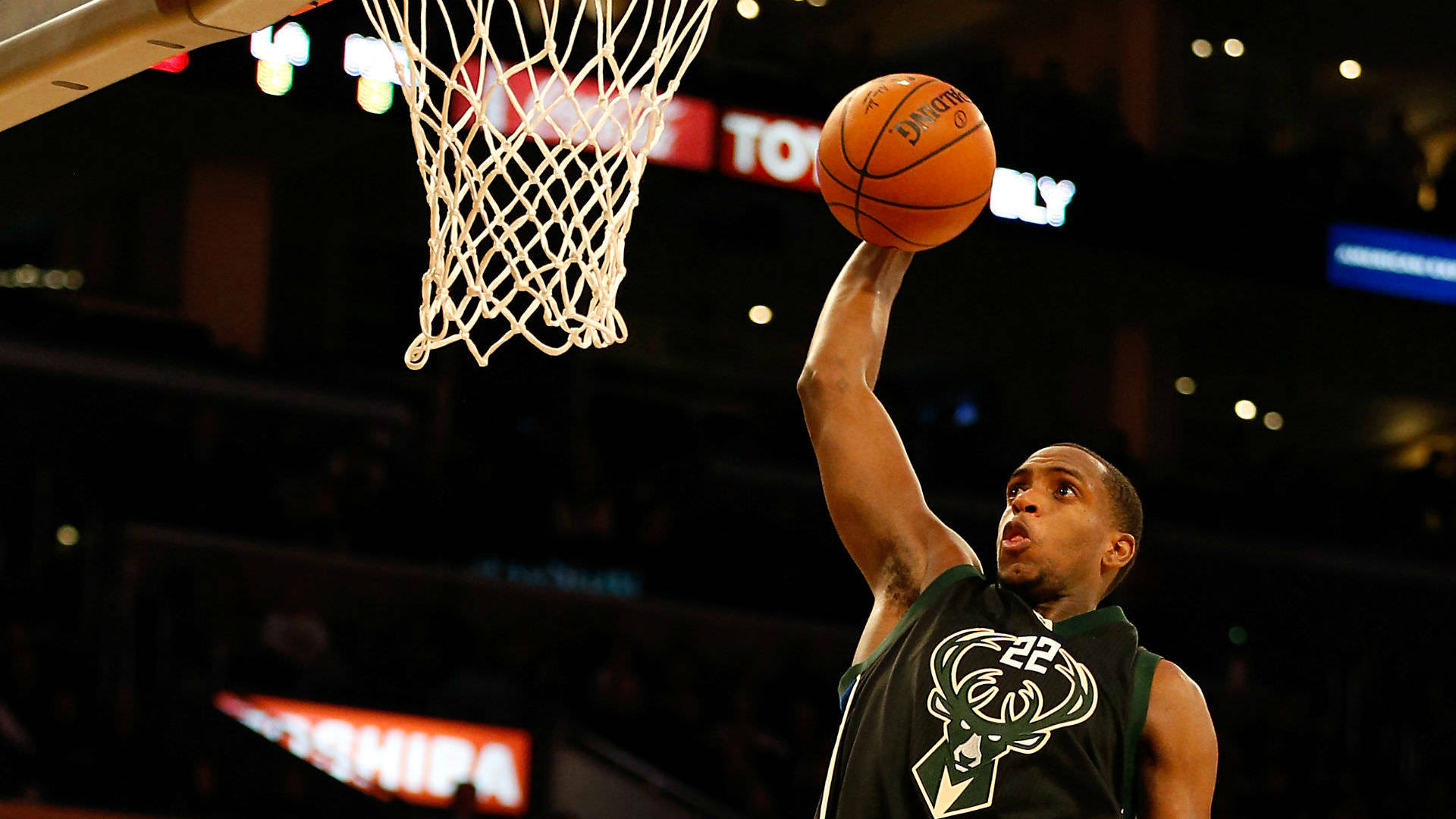 Khris Middleton, dunk, green jersey, Full HD Desktop Wallpaper