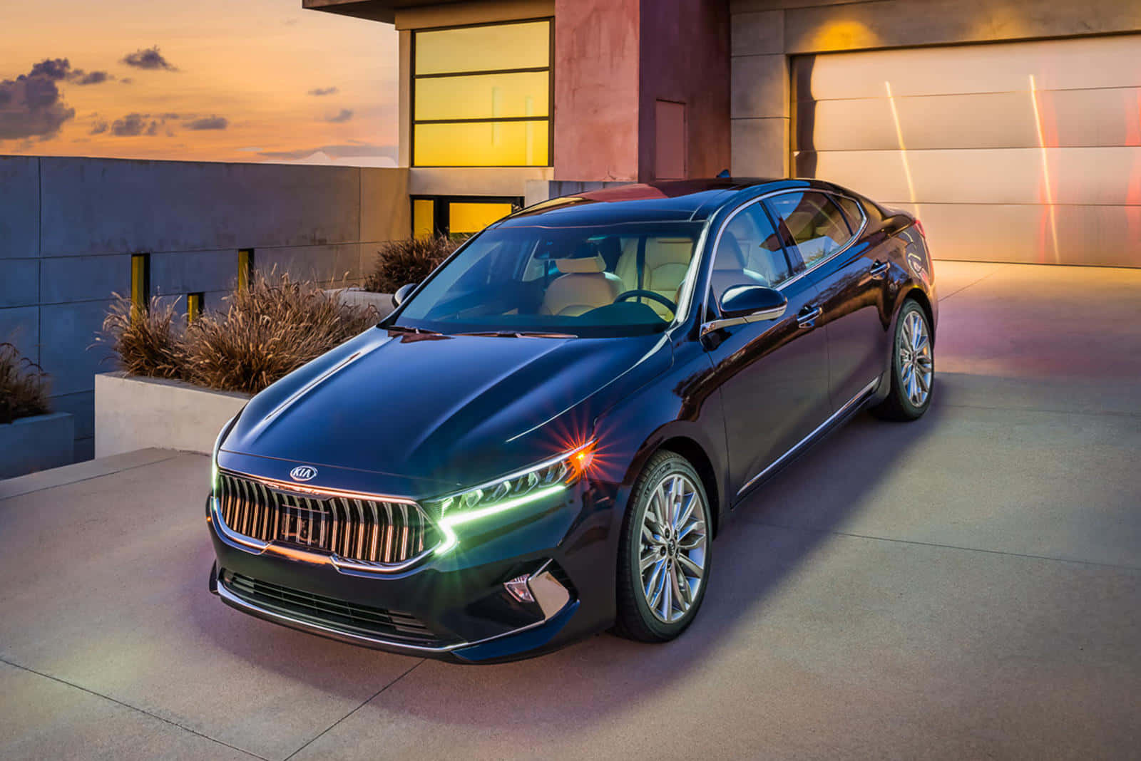 Kia Cadenza, sleek black, sunset light, HD Desktop Wallpaper