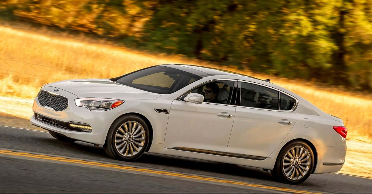 Kia K900, sleek white sedan, sunlit road, HD Desktop Wallpaper