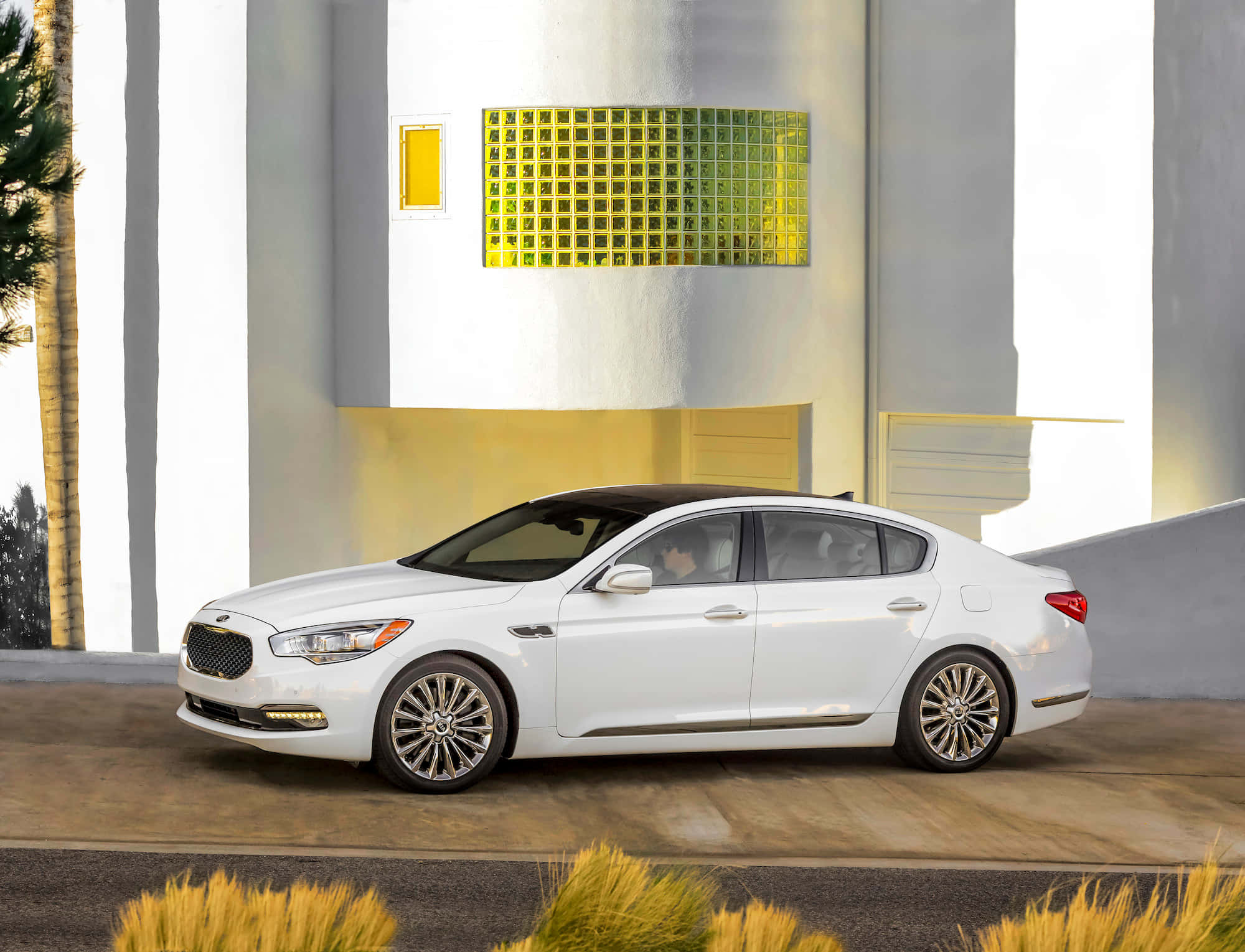 Kia K900, white, sunlit highway, Full HD Desktop Wallpaper