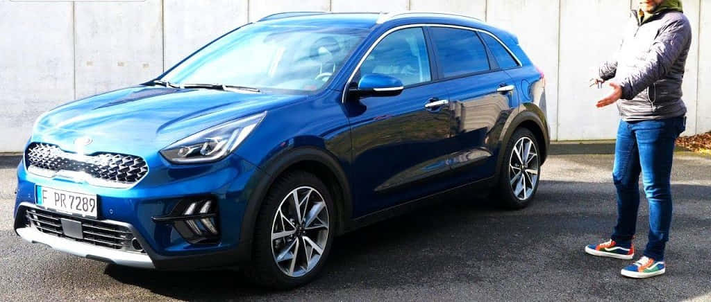 Kia Niro, shiny blue, asphalt, SD Desktop Wallpaper