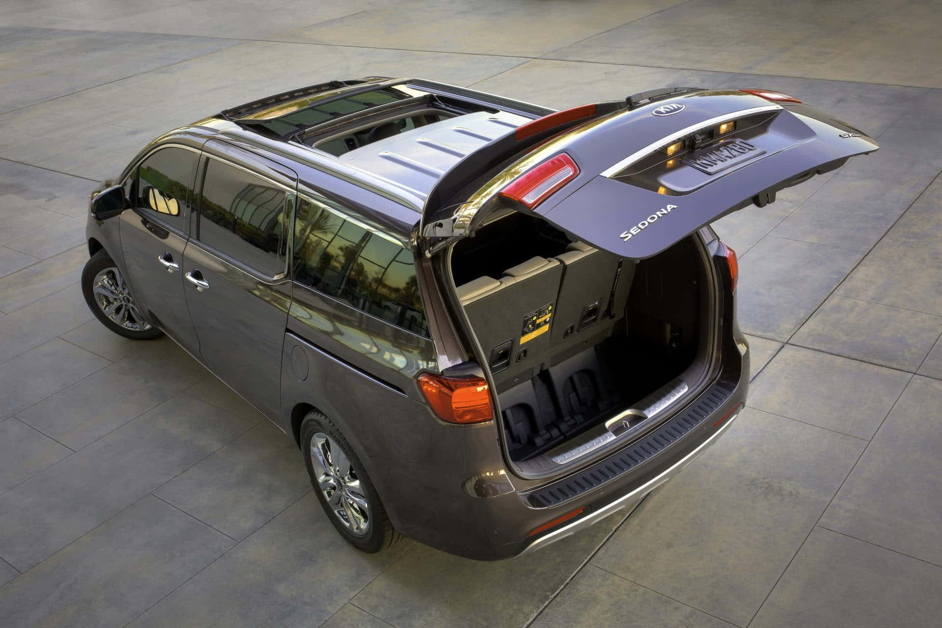 Kia Sedona, gray, rear hatch open, Full HD Desktop Wallpaper
