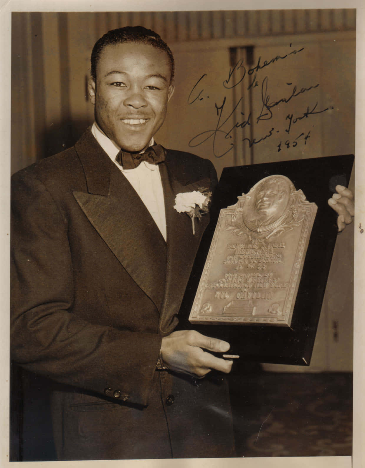 Kid Gavilan, plaque, bust relief, HD Phone Wallpaper