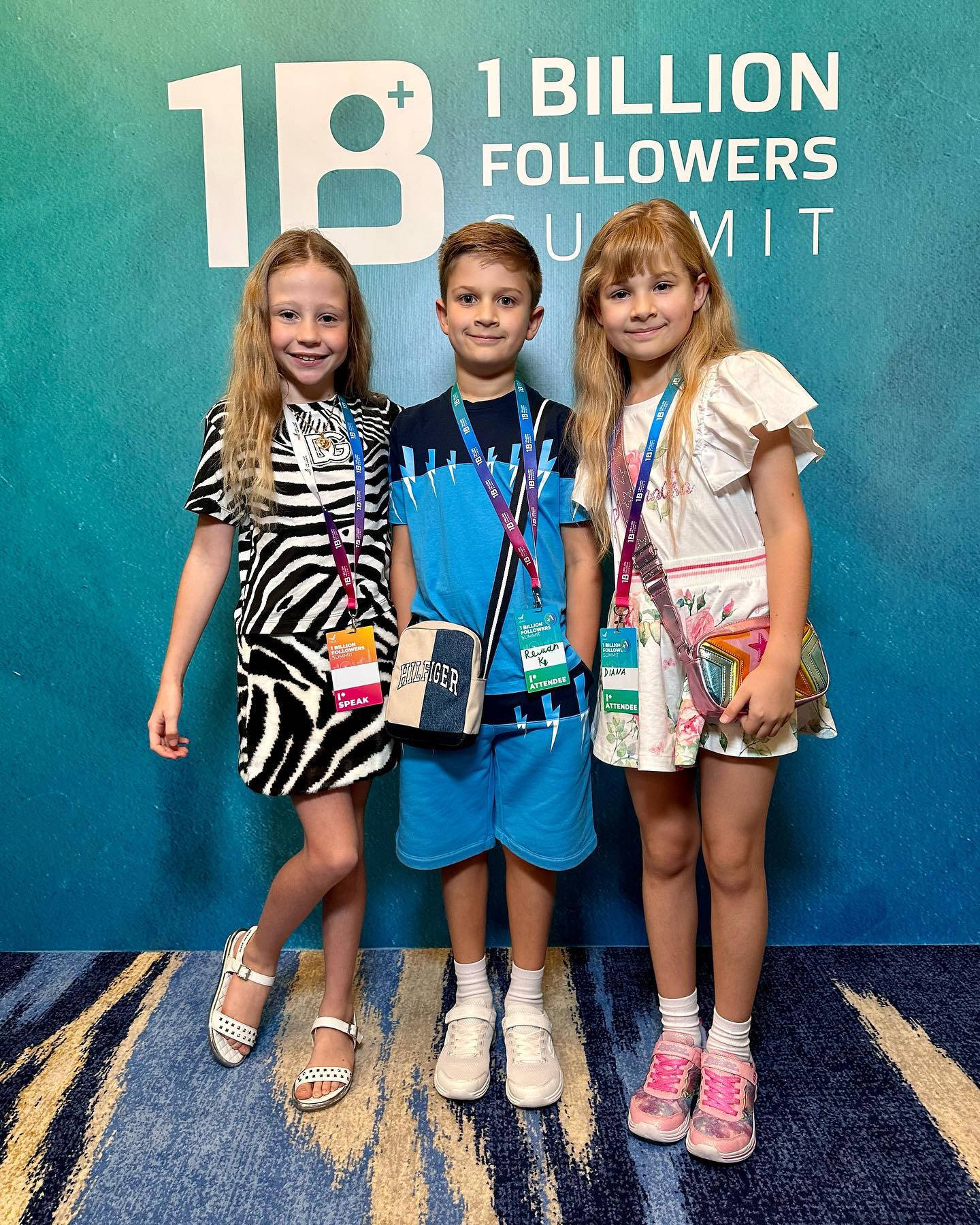 Kids Diana Show, 1B+ 1 BILLION FOLLOWERS SUMMIT, blue wall, HD Phone Wallpaper