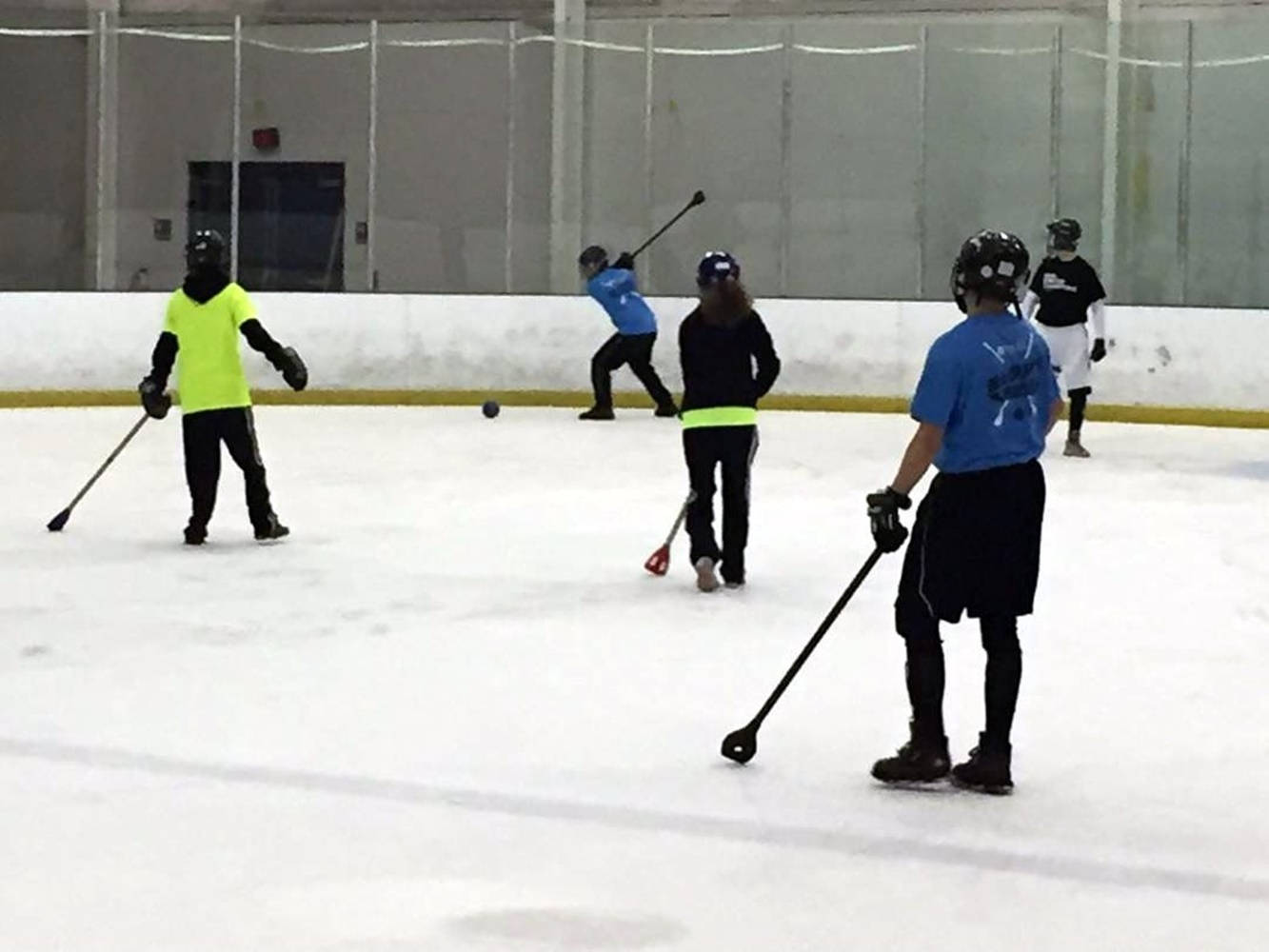 broomball, young players, helmets, HD Desktop Wallpaper