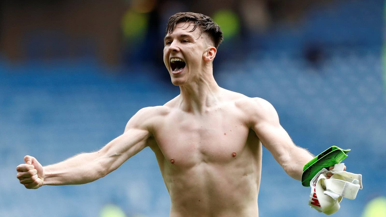 Kieran Tierney, soccer goalkeeper, stadium, HD Desktop Wallpaper