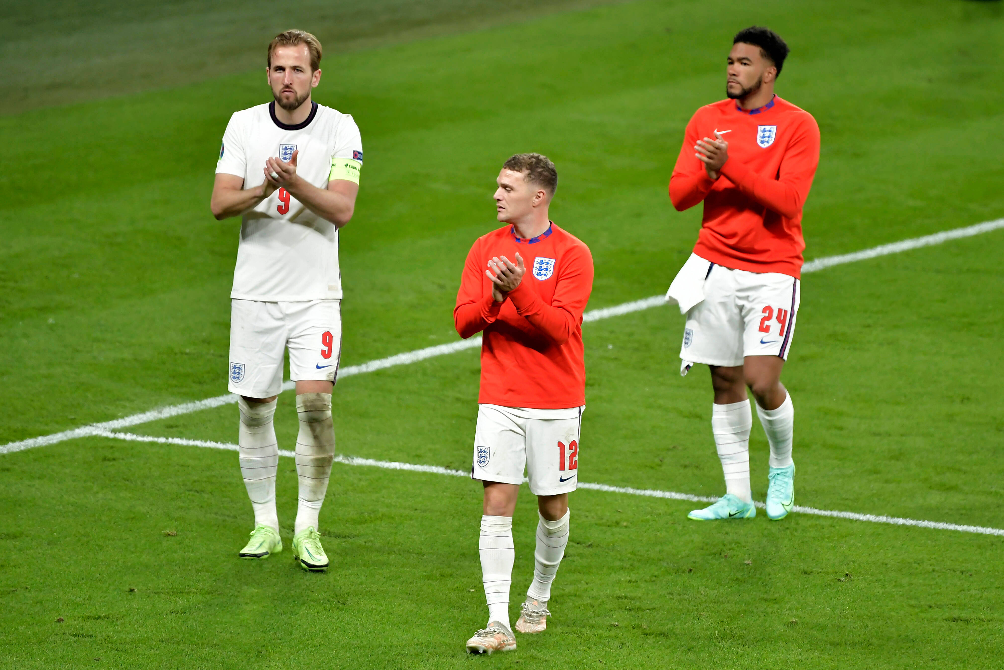 Kieran Trippier, red shirt, England soccer players, 4K Desktop Wallpaper