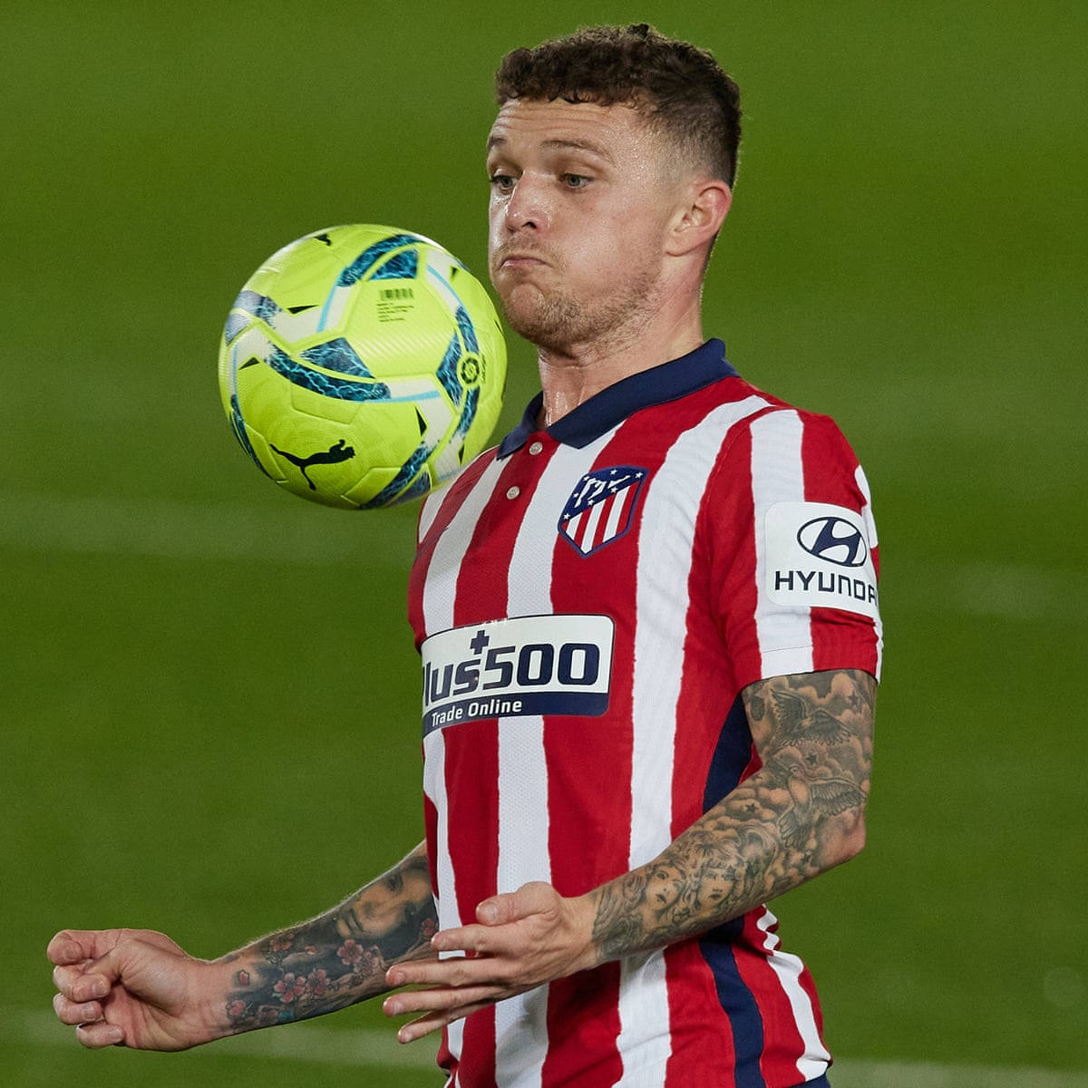 Kieran Trippier, neon yellow and blue ball, red and white striped jersey, SD Desktop Wallpaper