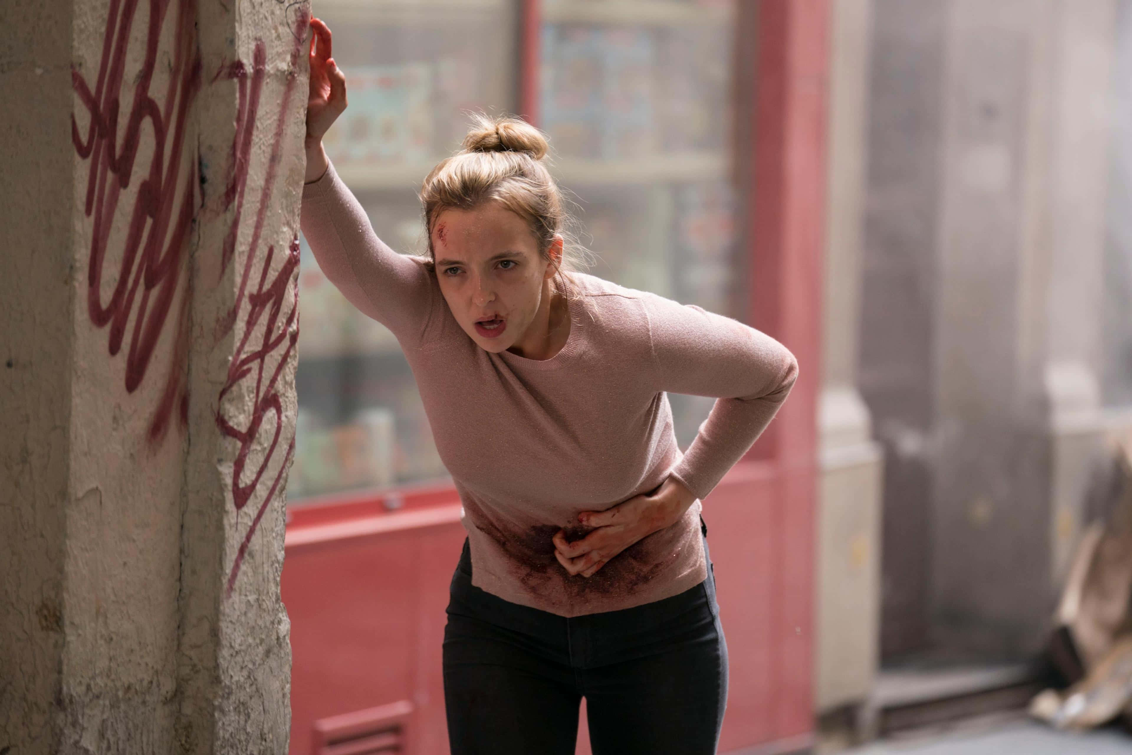 Killing Eve, woman, bloodied face, 2K Desktop Wallpaper