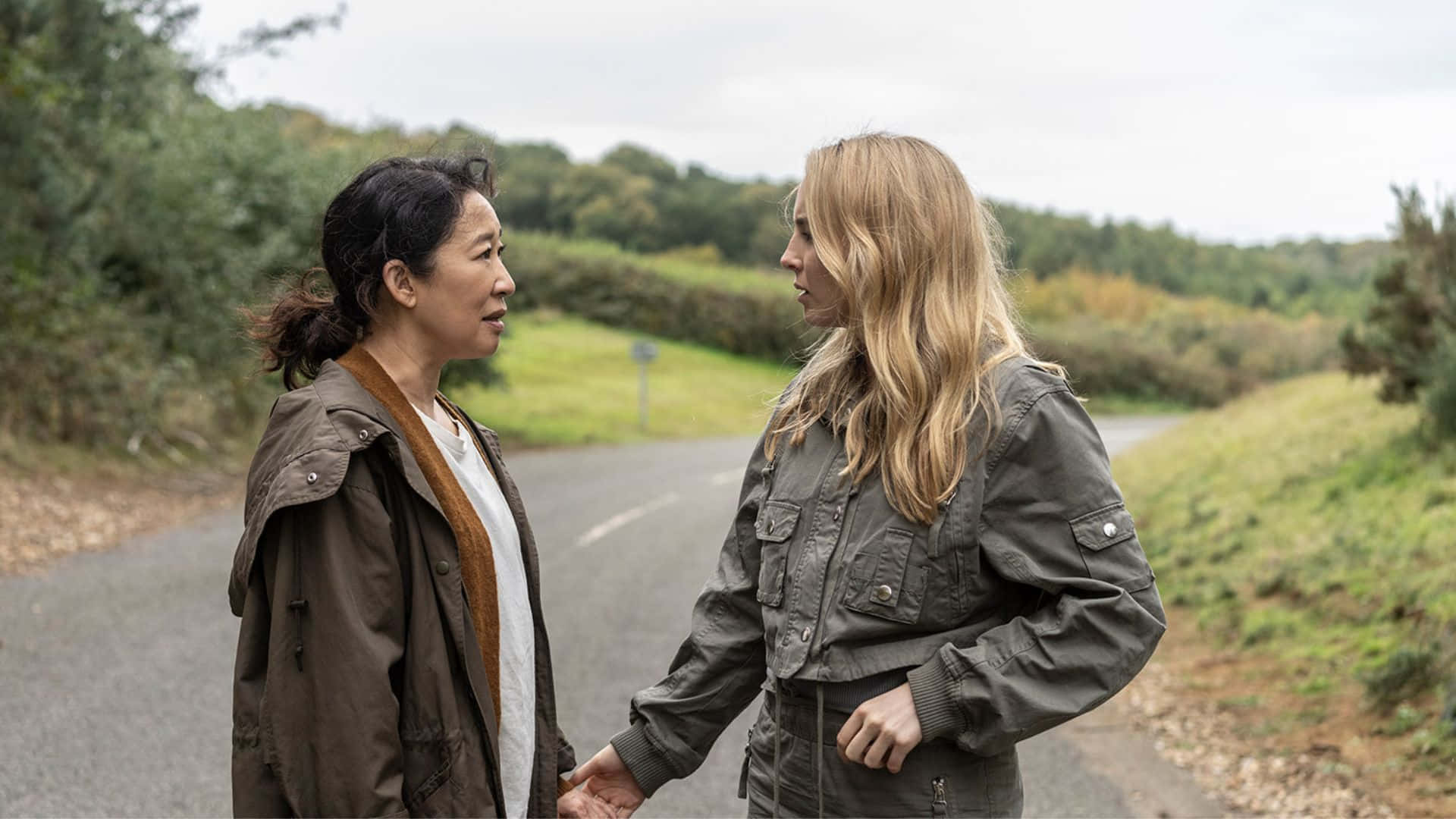 Killing Eve, tense roadside confrontation, rural road, Full HD Desktop Wallpaper