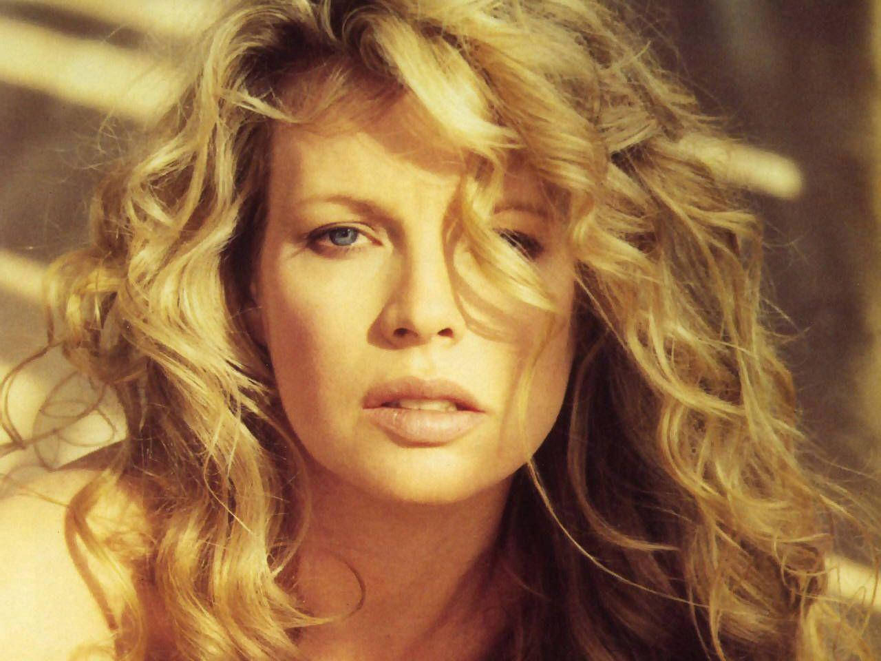 Kim Basinger, golden hour, blinds, HD Desktop Wallpaper