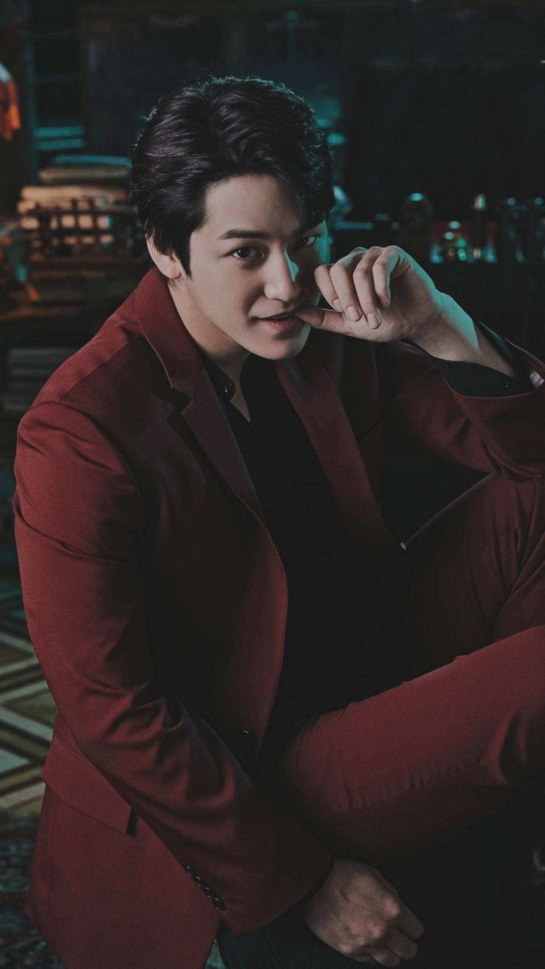 Kim Bum, red suit, dimly lit bar, Full HD Phone Wallpaper