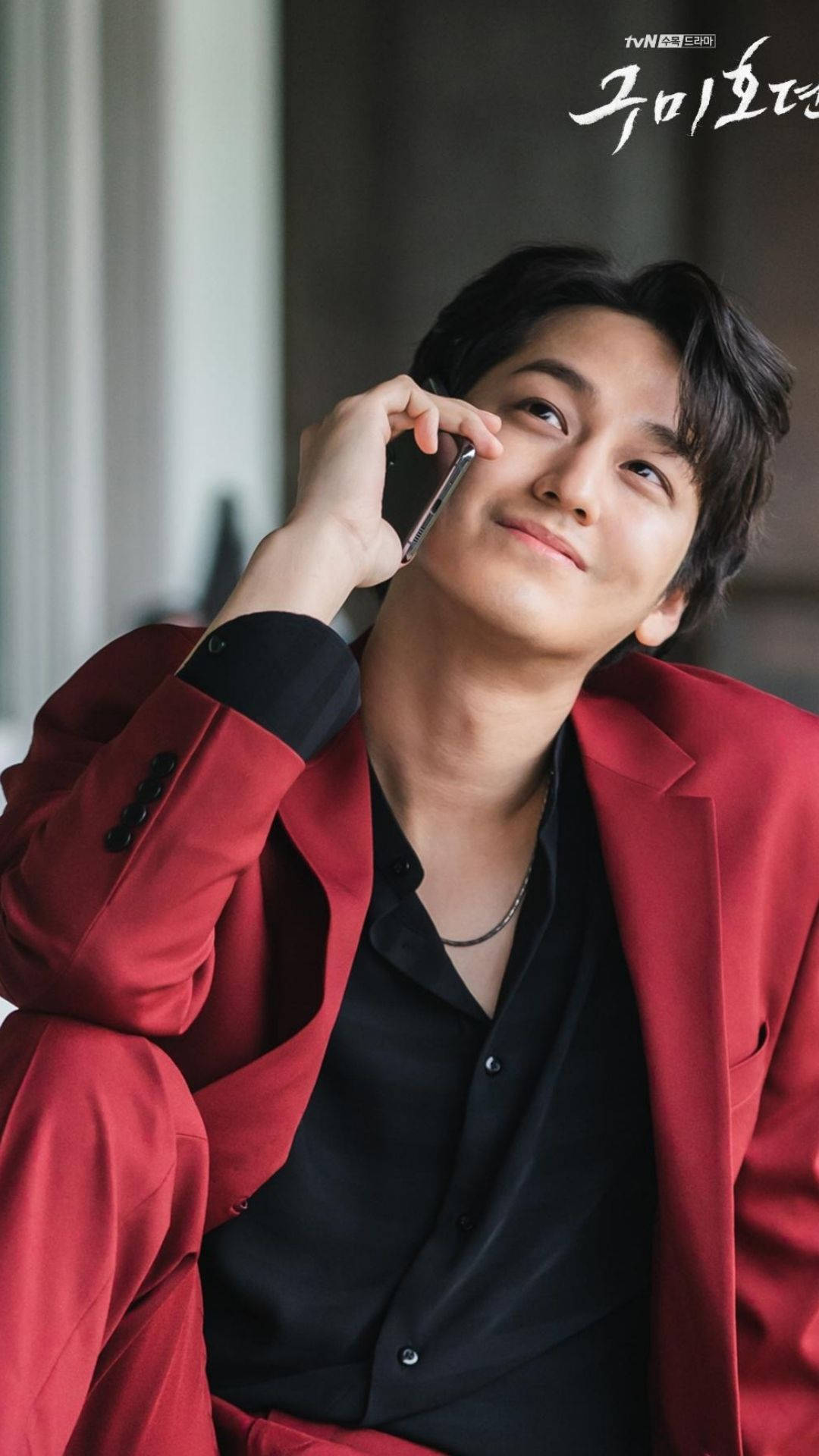 Kim Bum, red blazer, phone, Full HD Phone Wallpaper