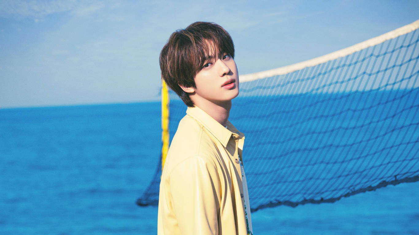 Kim Seok Jin, beach, yellow shirt, HD Desktop Wallpaper