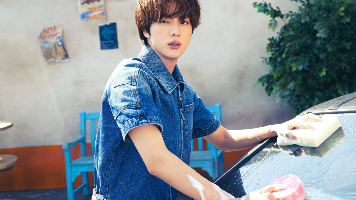 Kim Seok Jin, denim shirt, car wash, HD Desktop Wallpaper