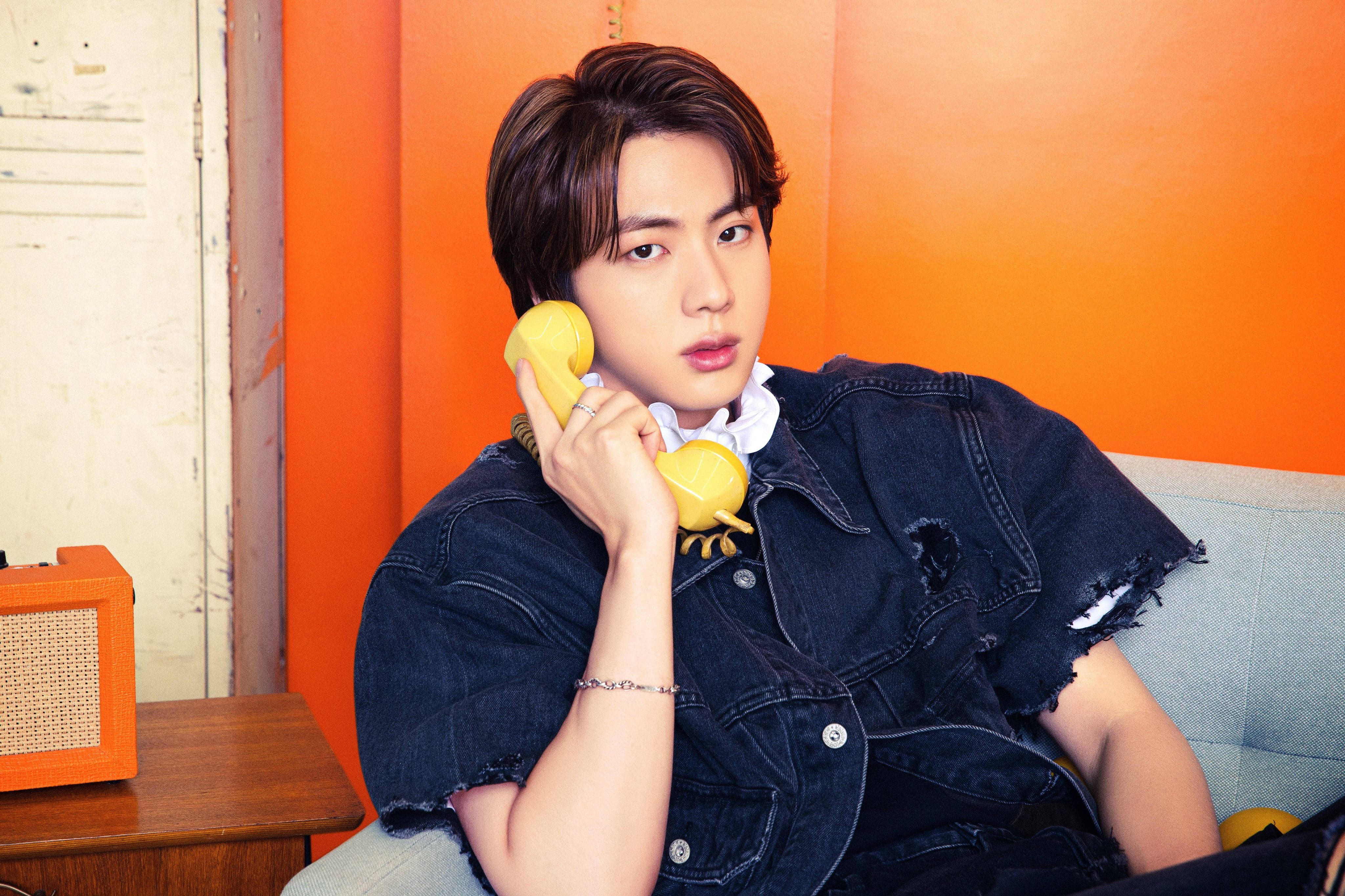Kim Seok Jin, yellow rotary phone, denim jacket, 4K Desktop Wallpaper