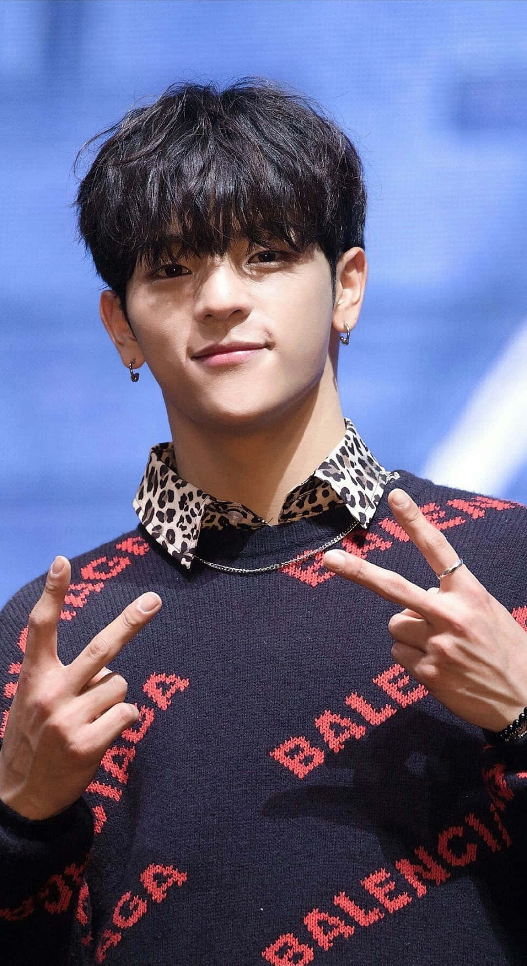 Kim Woojin, Stray Kids, peace signs, Full HD Phone Wallpaper