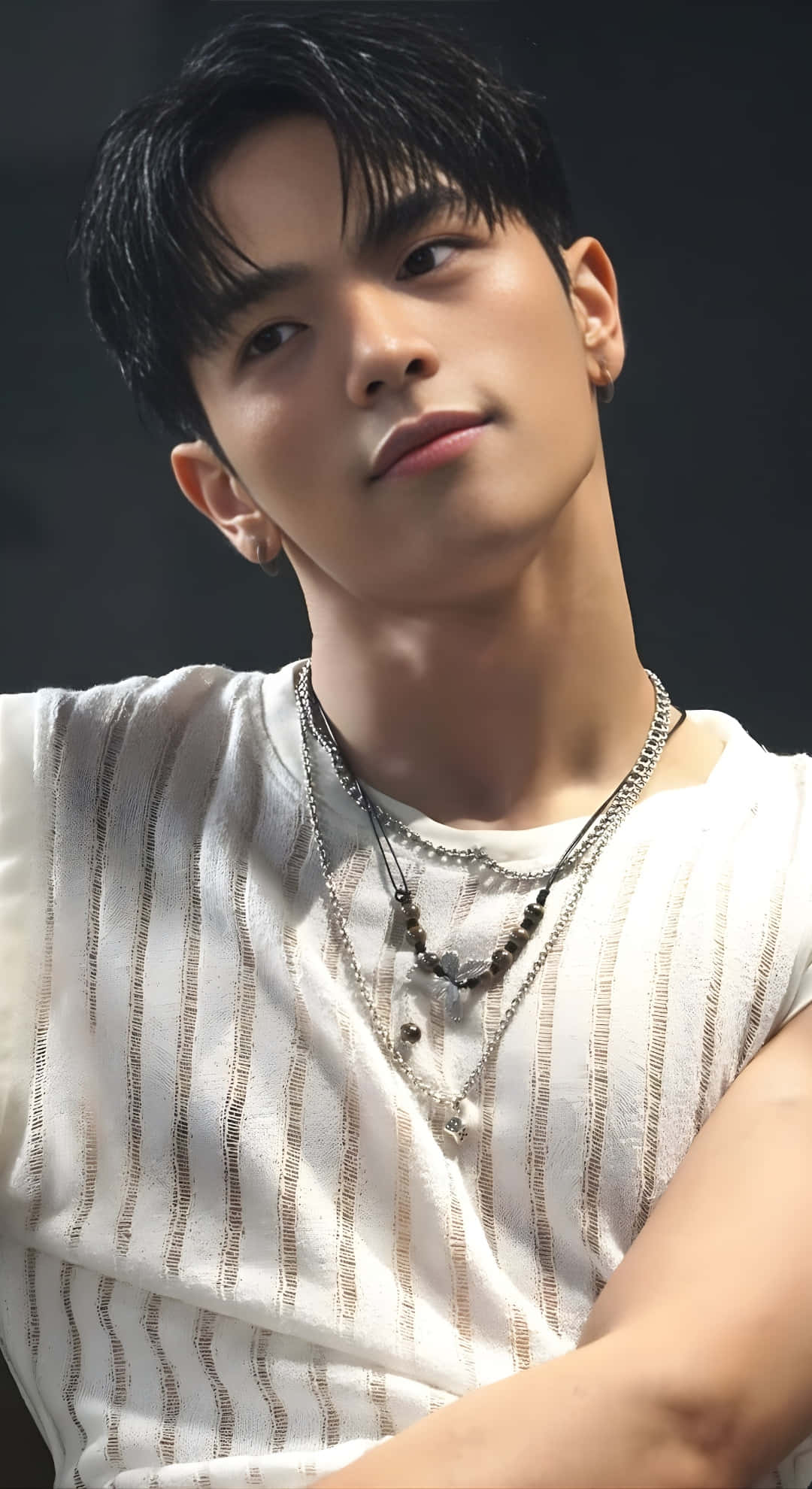 Kim Woojin, dark hair, multiple necklaces, Full HD Phone Wallpaper