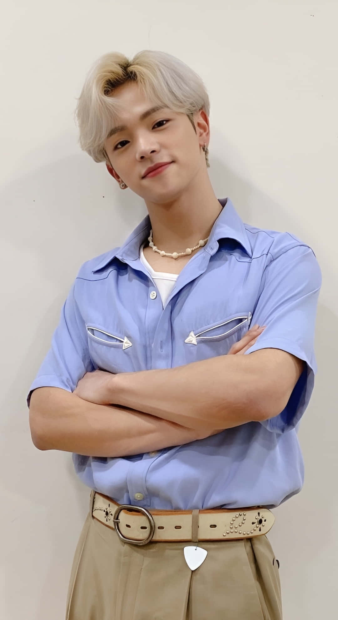 Kim Woojin, platinum blonde hair, light blue shirt, Full HD Phone Wallpaper