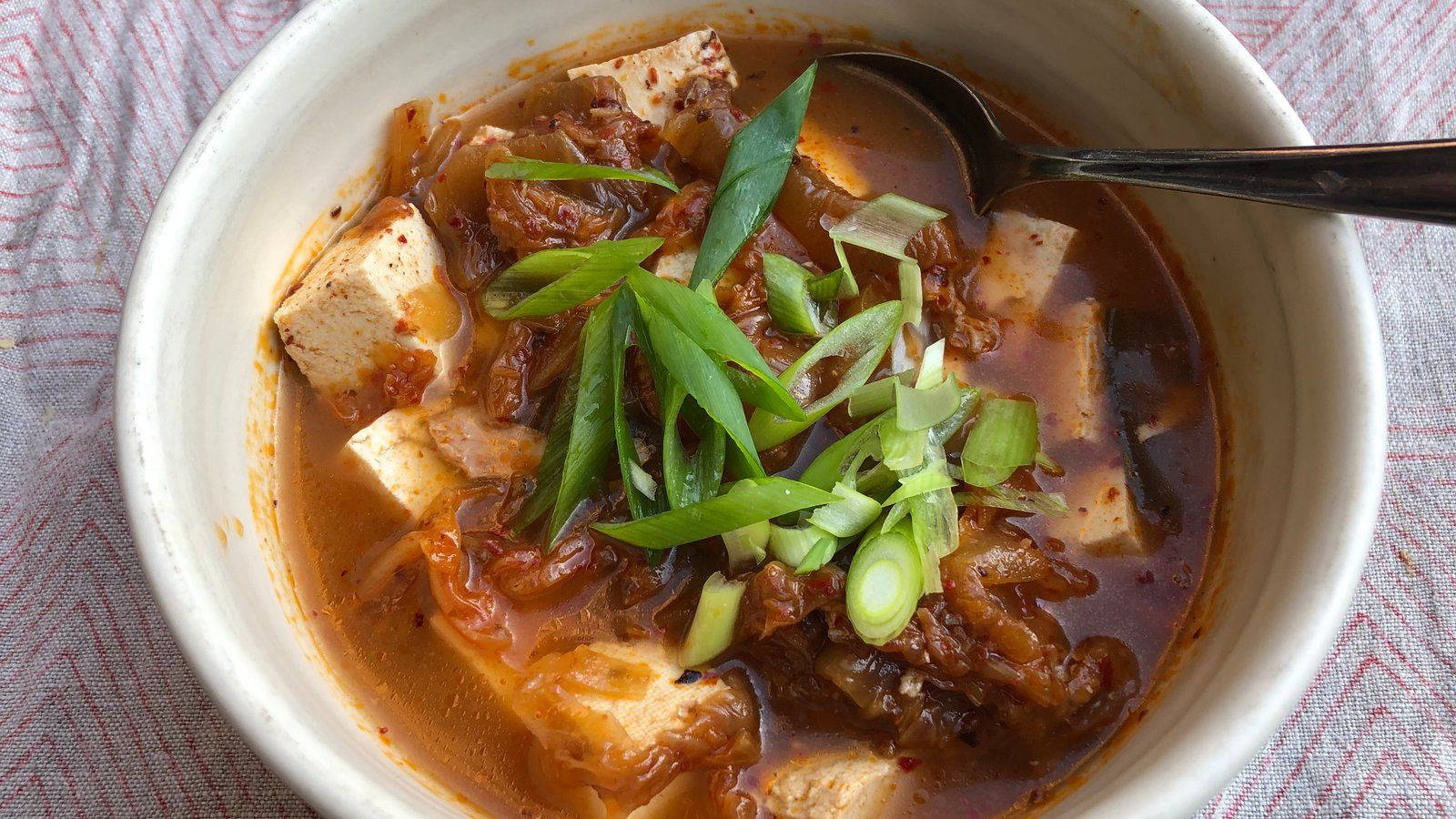 kimchi soup, white bowl, tofu, HD Desktop Wallpaper